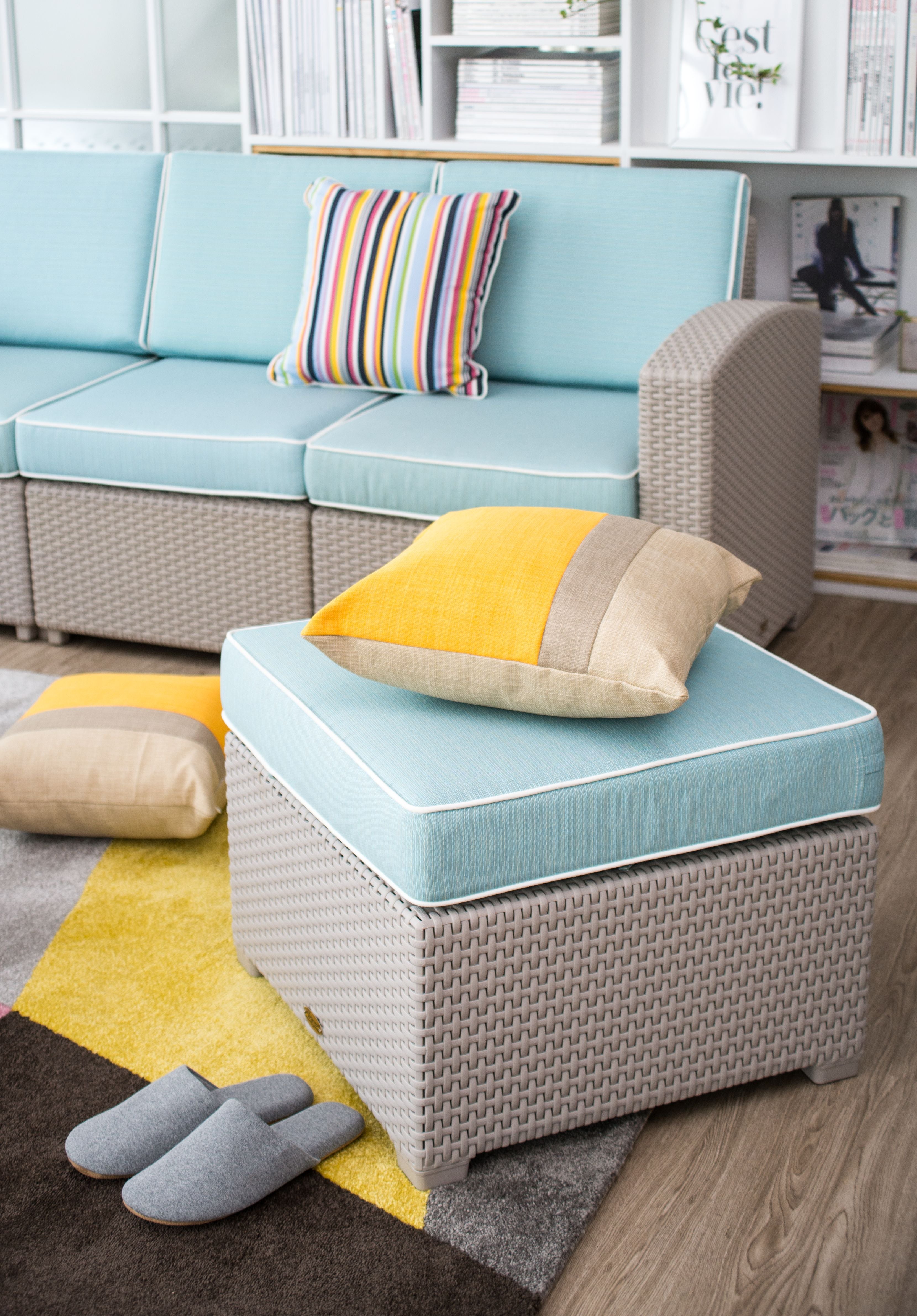 Mesa Magnolia en ambiente de estudio