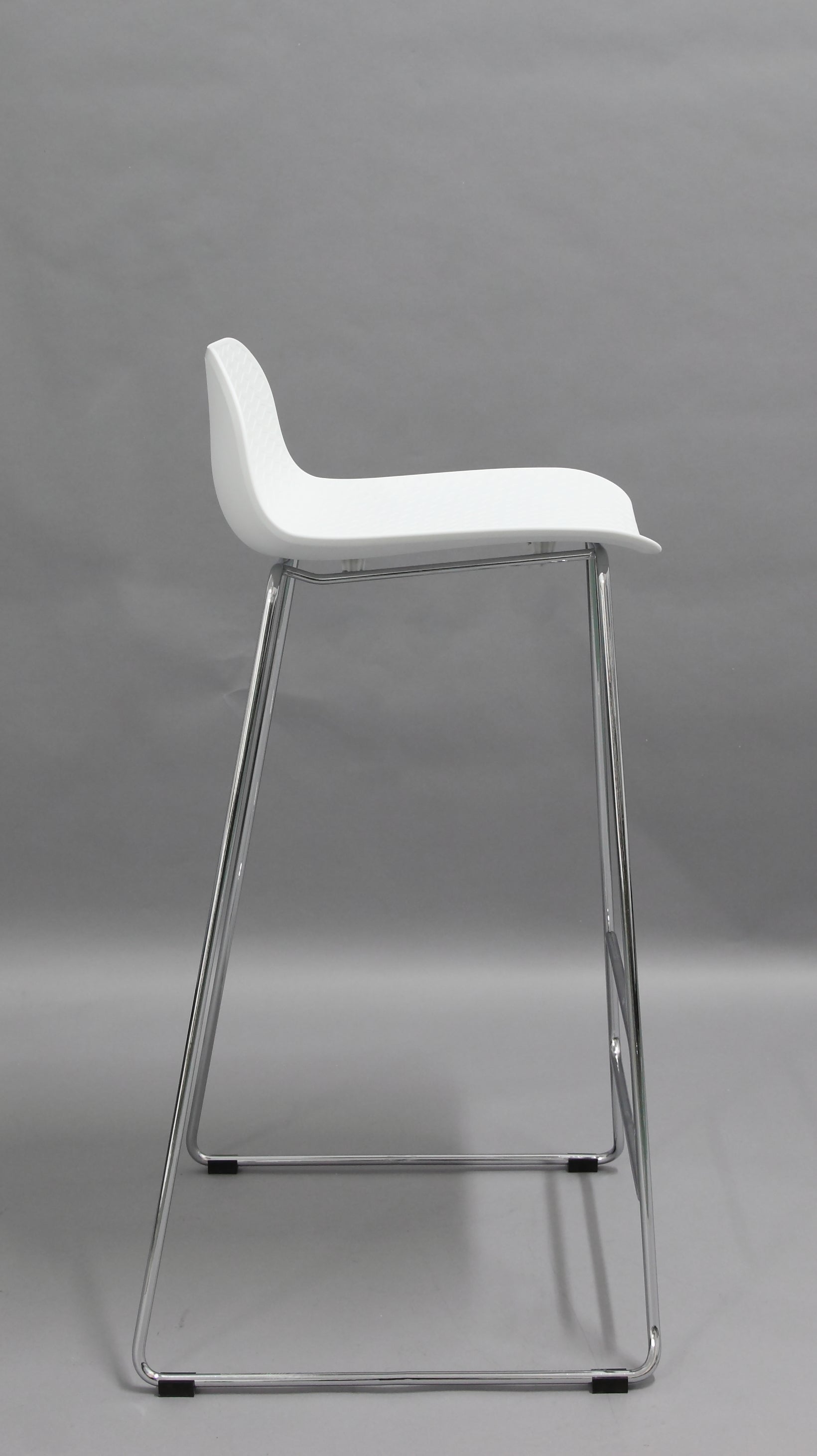 Detalle material y estructura Banco Steel