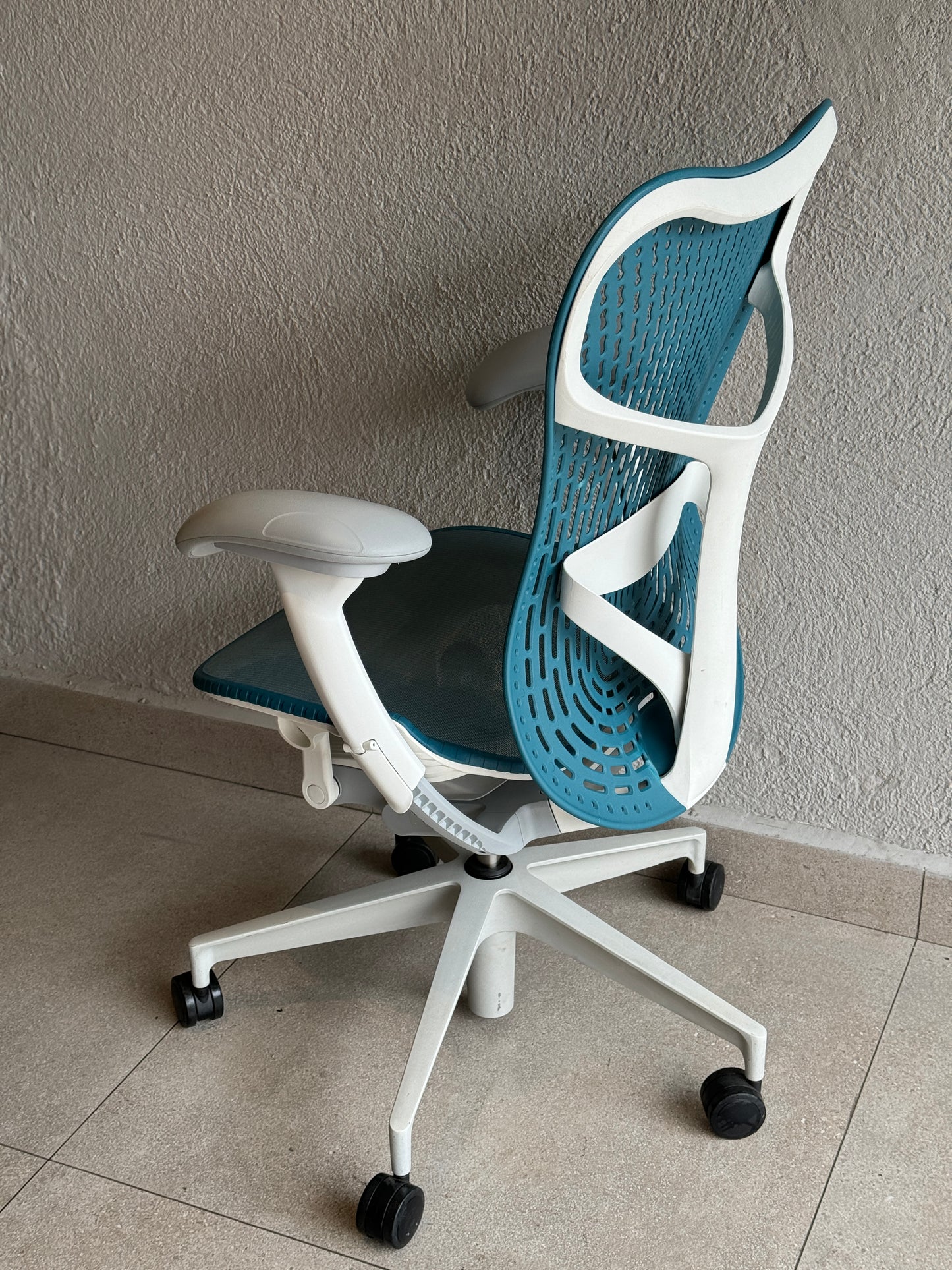 Mirra 2 color turquesa - Preowned
