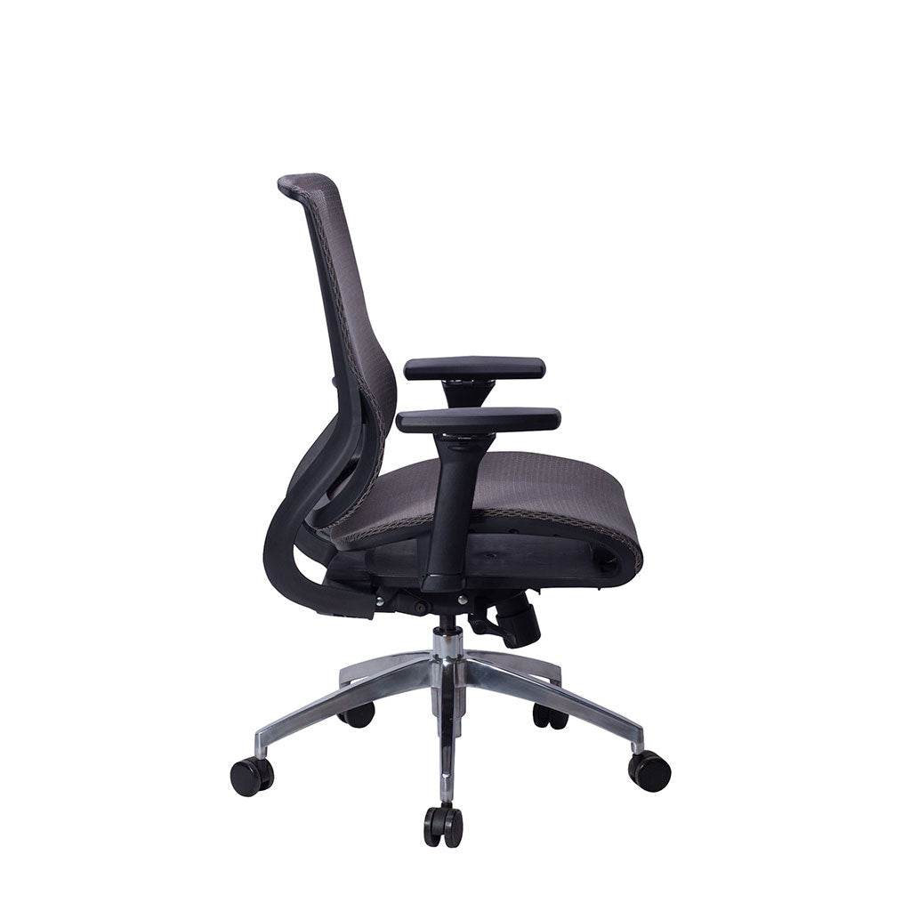 Side view showing ergonomic design of Sillón Directivo 1511NE