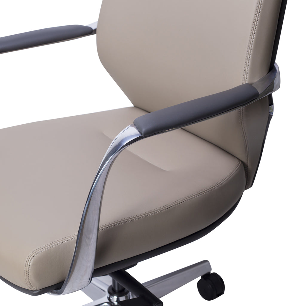 Silla Ejecutiva 1230GRPI in executive office or boardroom setup