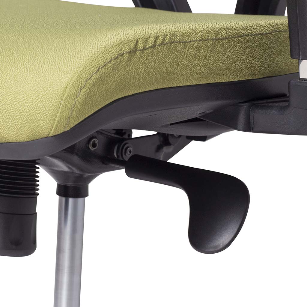 Close-up of high-quality materials of Silla Operativa 130