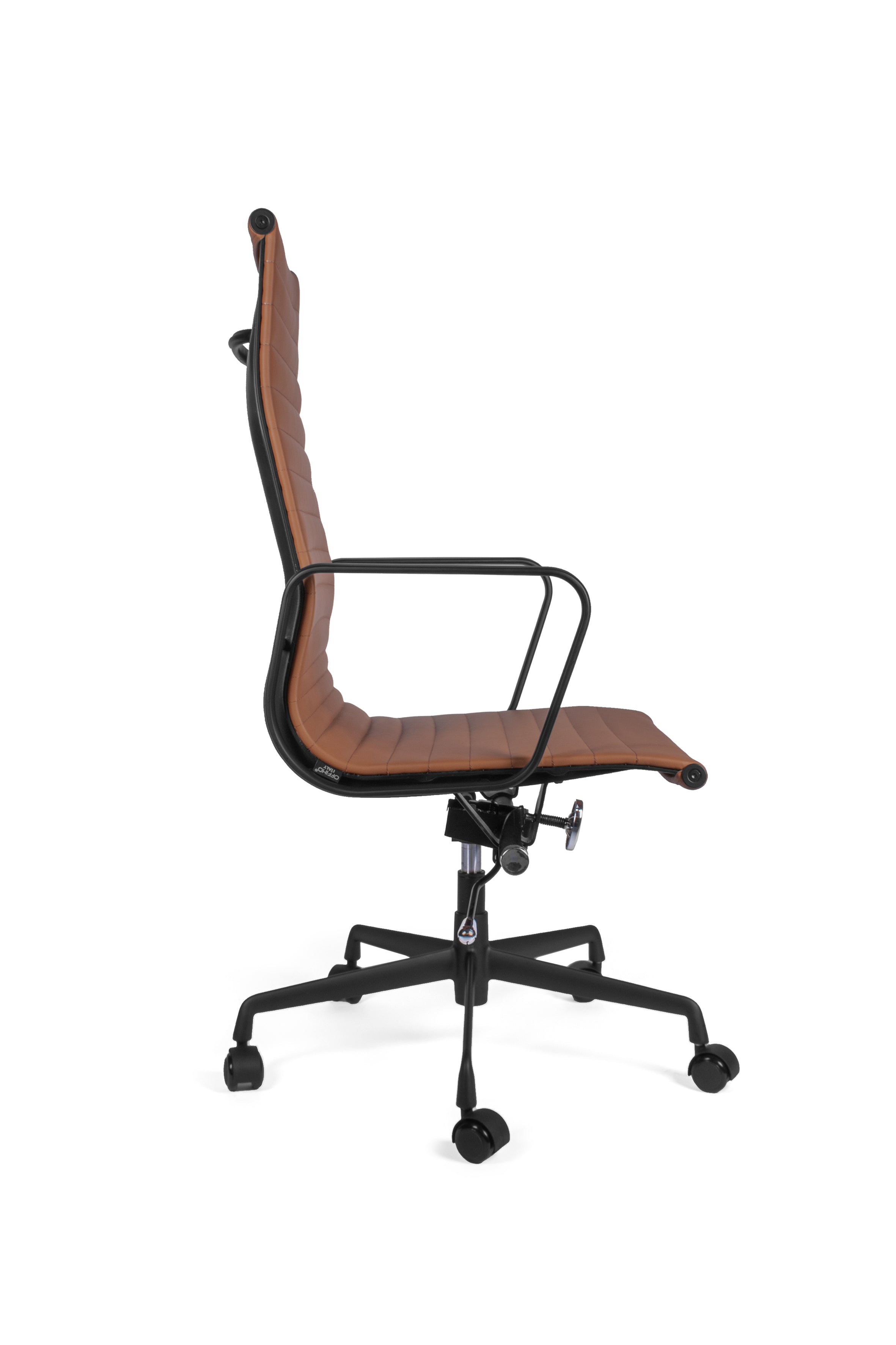 Diseño elegante y moderno de la Silla Goetz