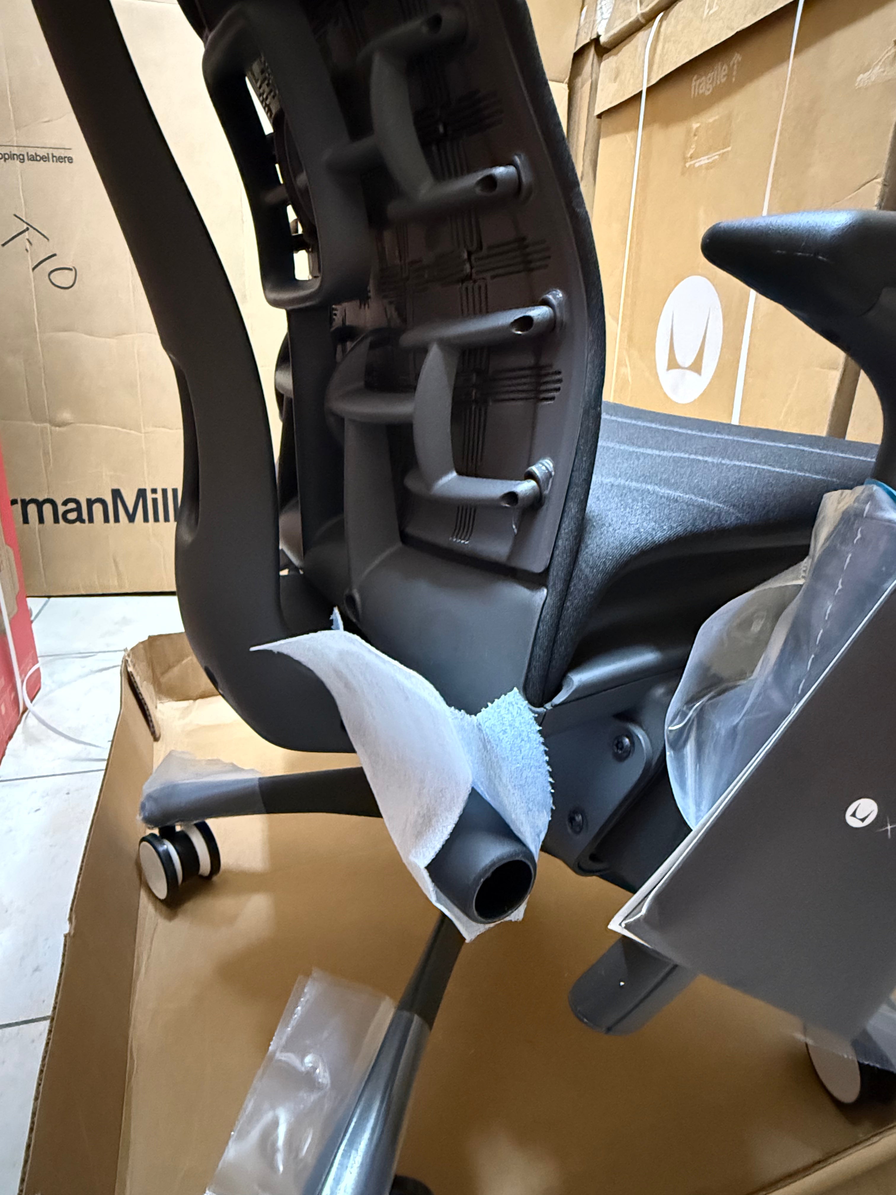 Embody Logitech - Herman Miller Nueva