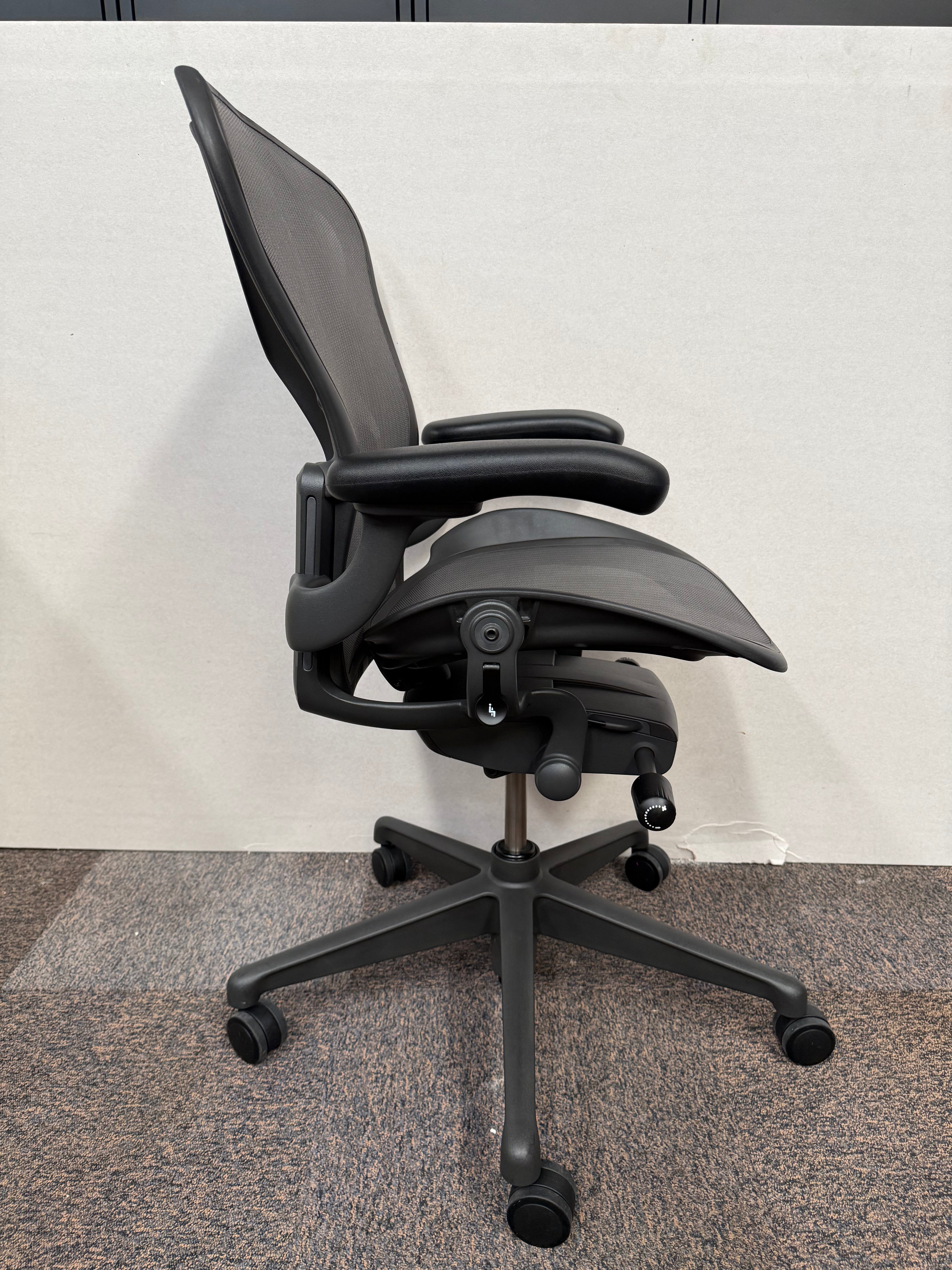 Silla Aeron Herman Miller Talla B con Bloqueo - Preowned