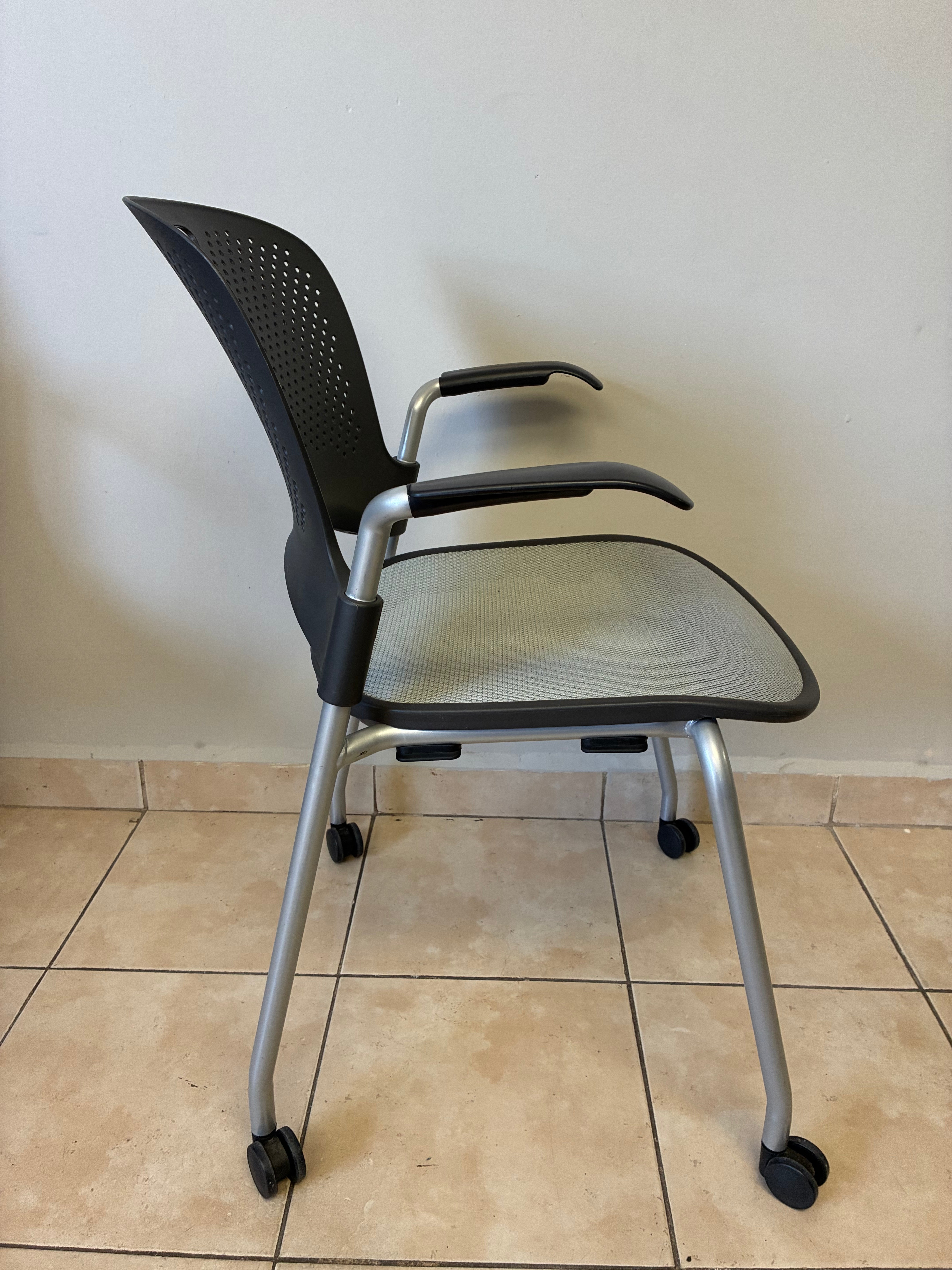 Silla Caper Negro/Gris Herman Miller - Preowned