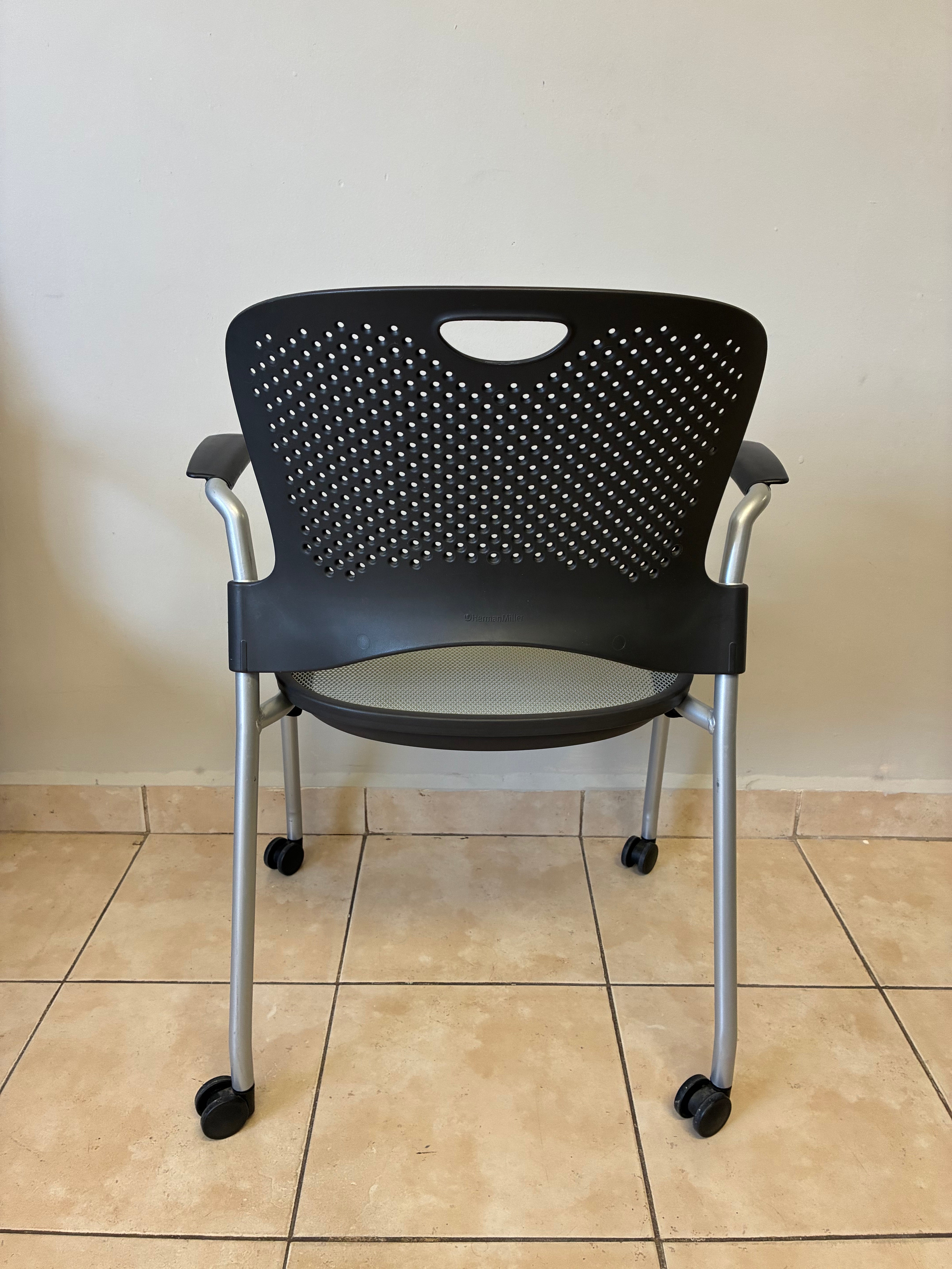 Silla Caper Negro/Gris Herman Miller - Preowned
