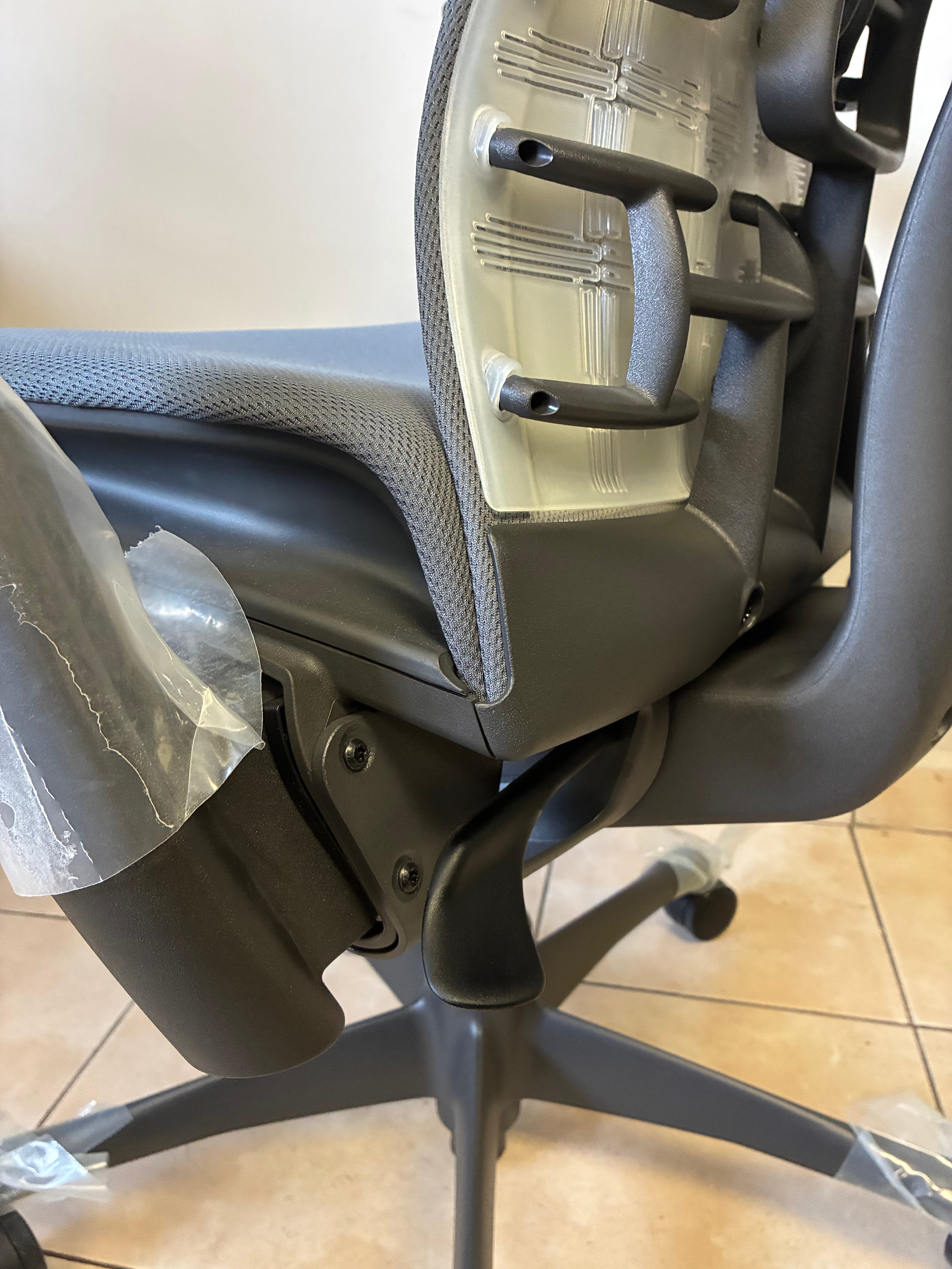 Silla Herman Miller Embody Gris - Sin Uso