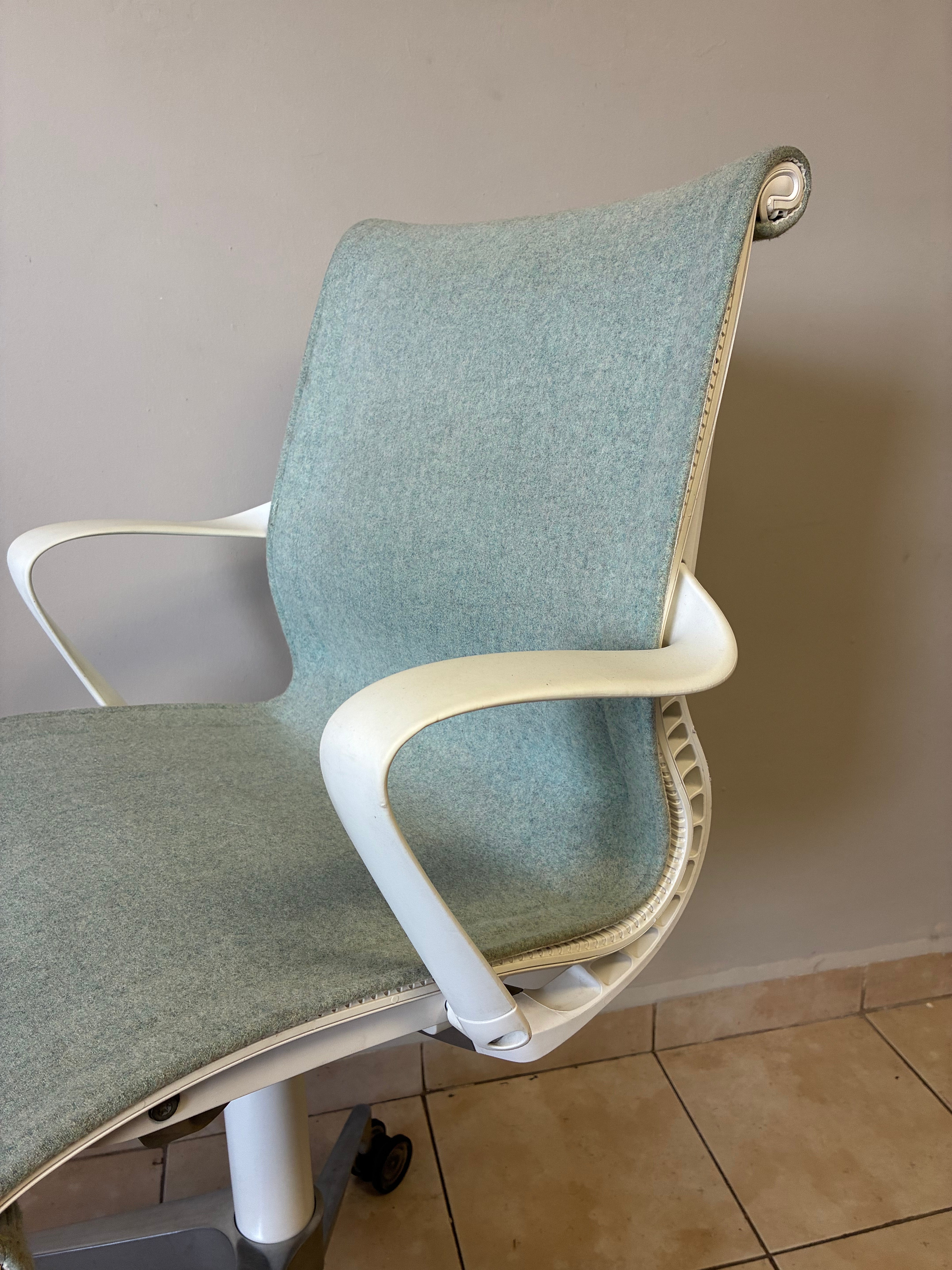 Silla Herman Miller Setu Alta Verde - Preowned