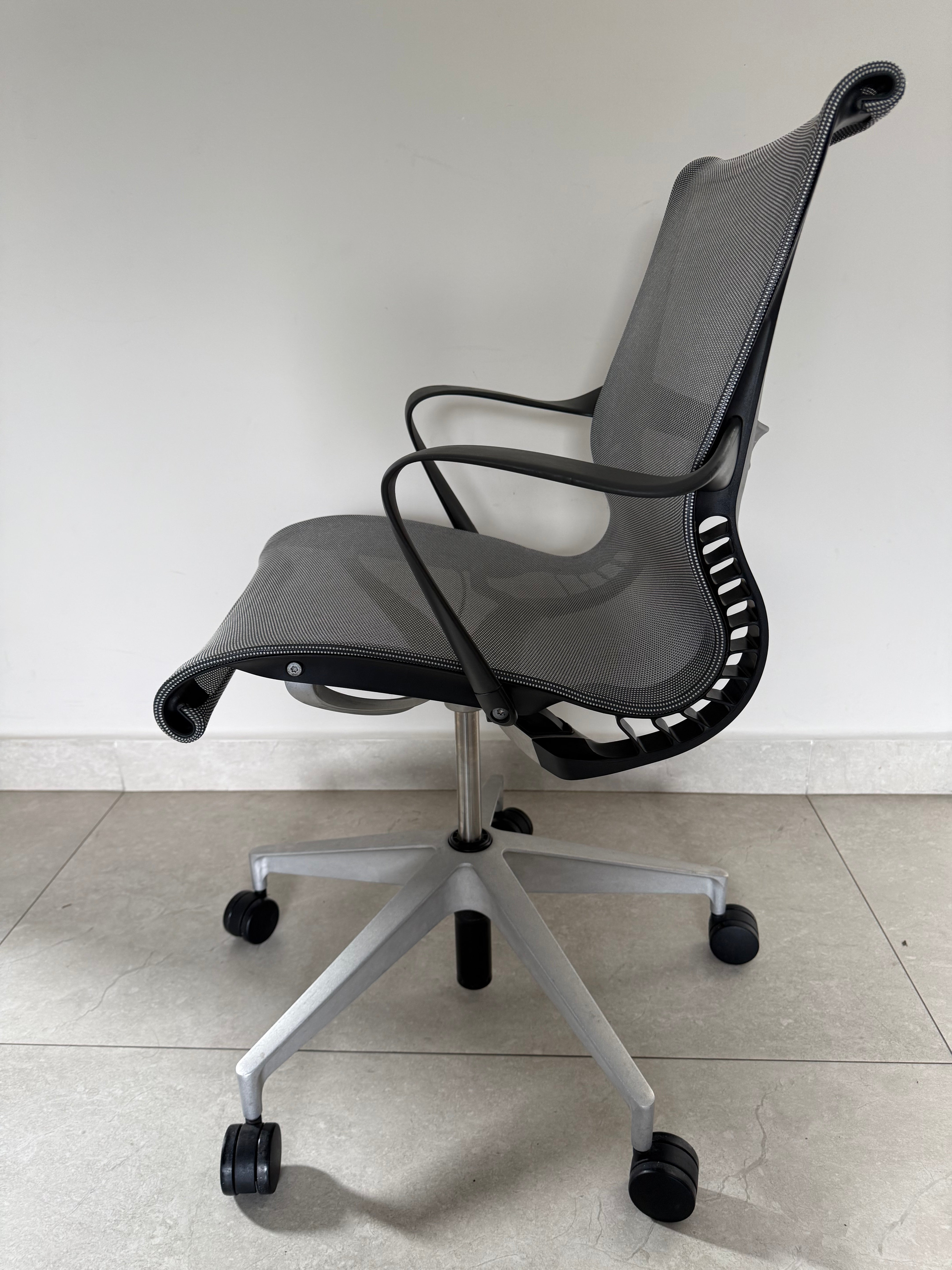 Silla Setu Gris Herman Miller - Preowned