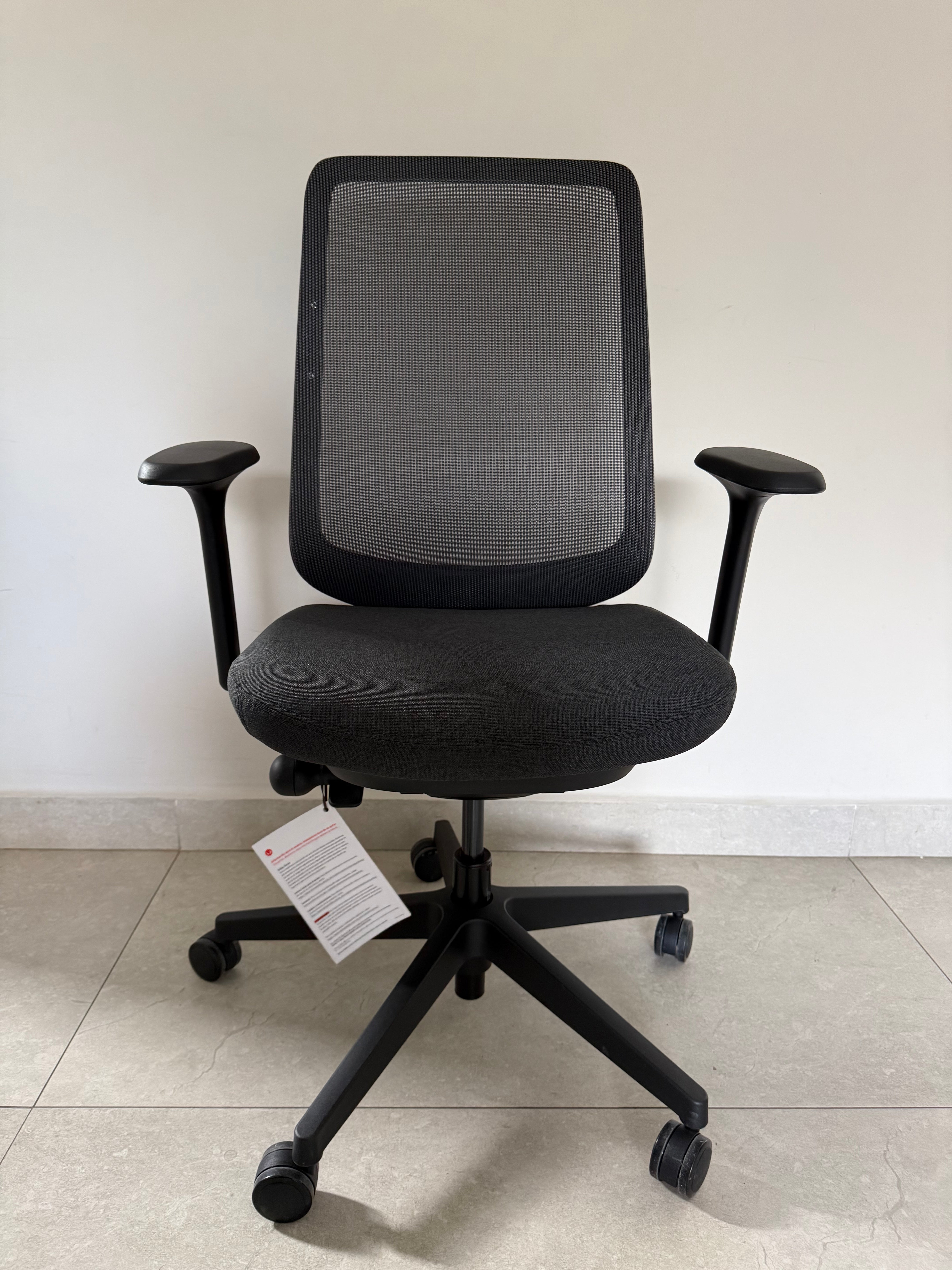 Silla Verus Interweave Herman Miller - Exhibicion