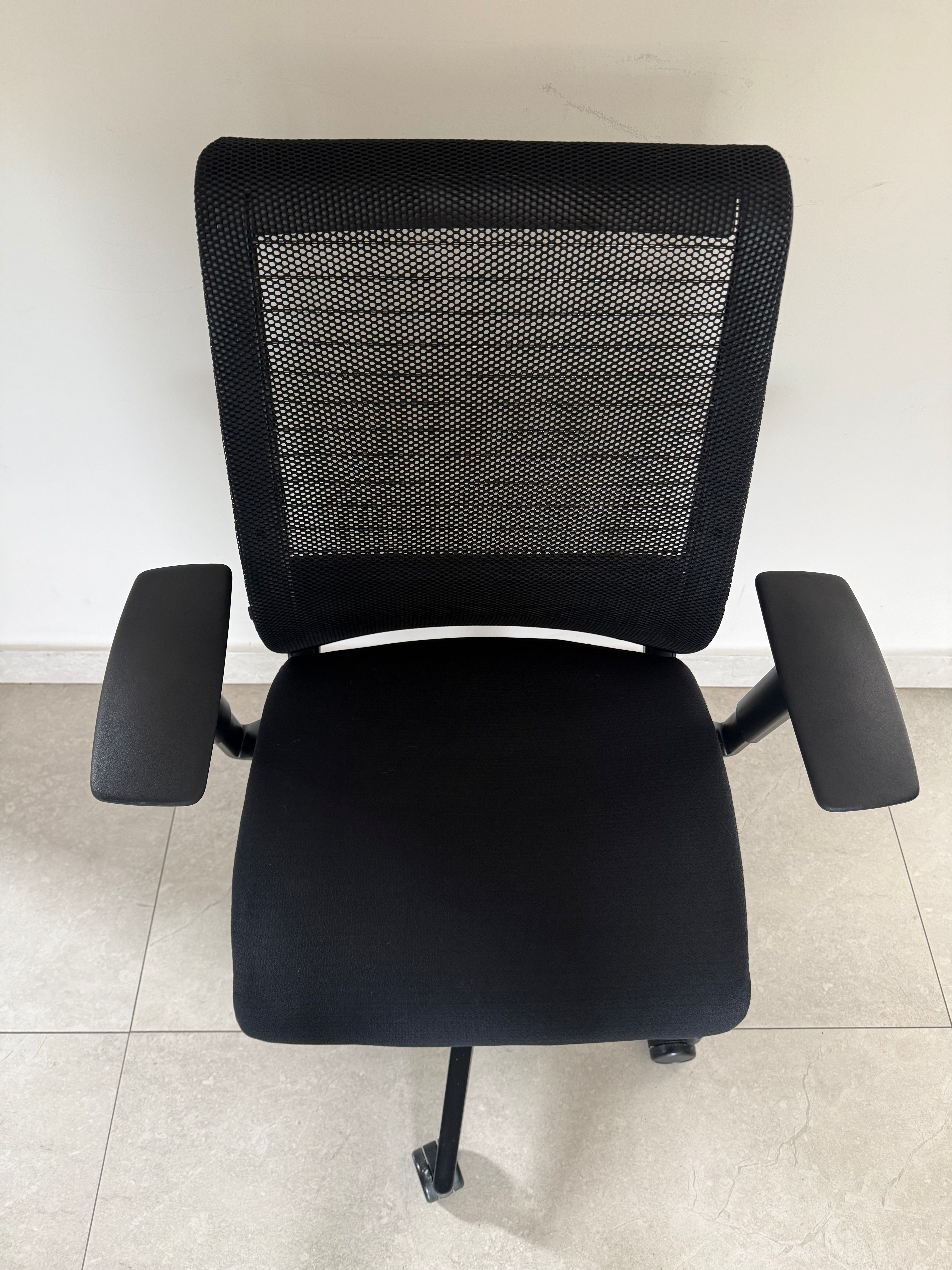 Silla Steelcase Think Preowned