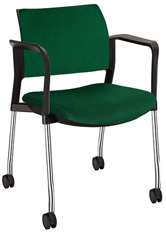 Silla de escritorio negra con soporte ergonómico