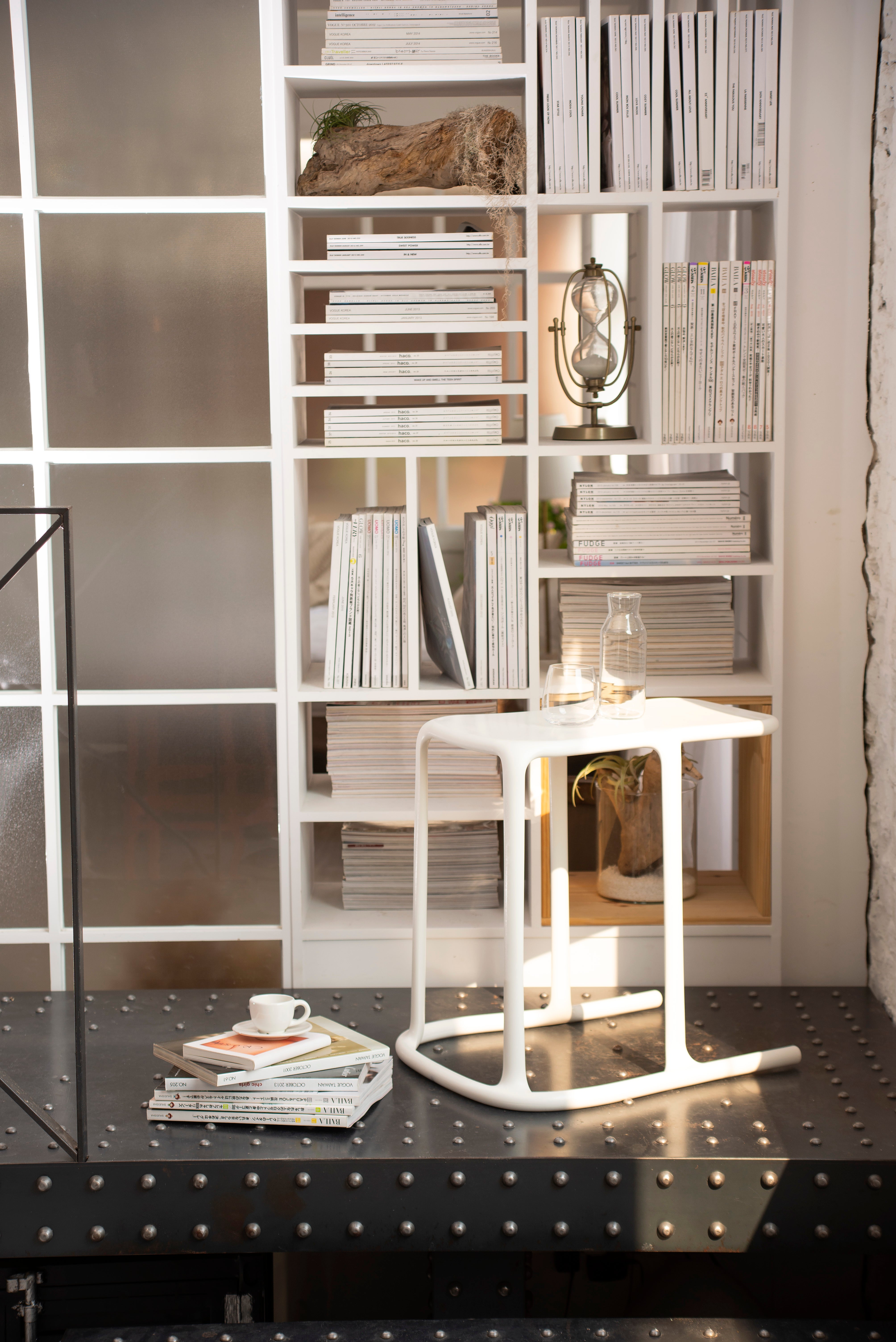 Mesa Uno en ambiente de hogar