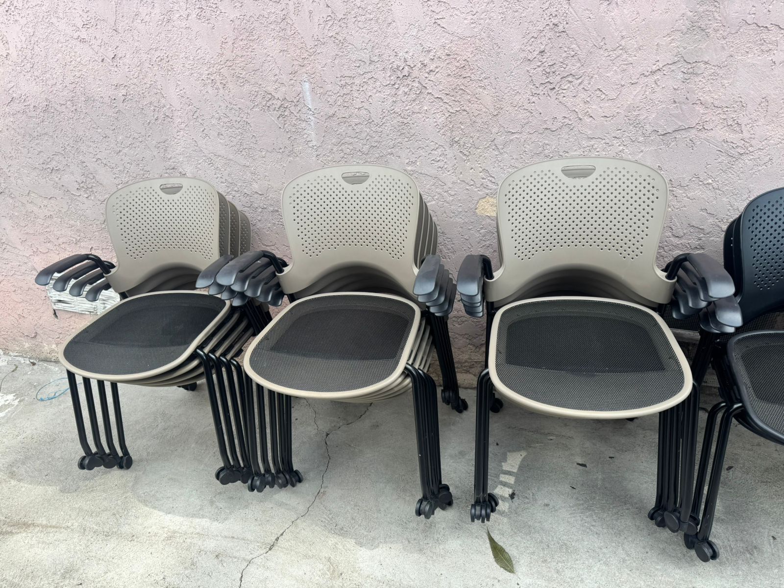 Silla Caper Café Herman Miller - Preowned