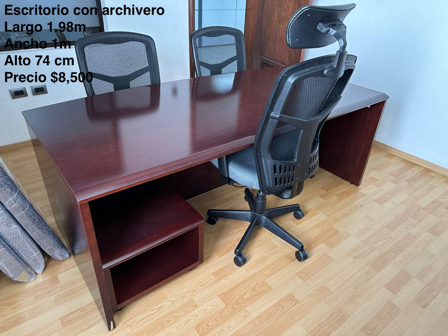 Escritorios de madera de segunda mano seminuevos