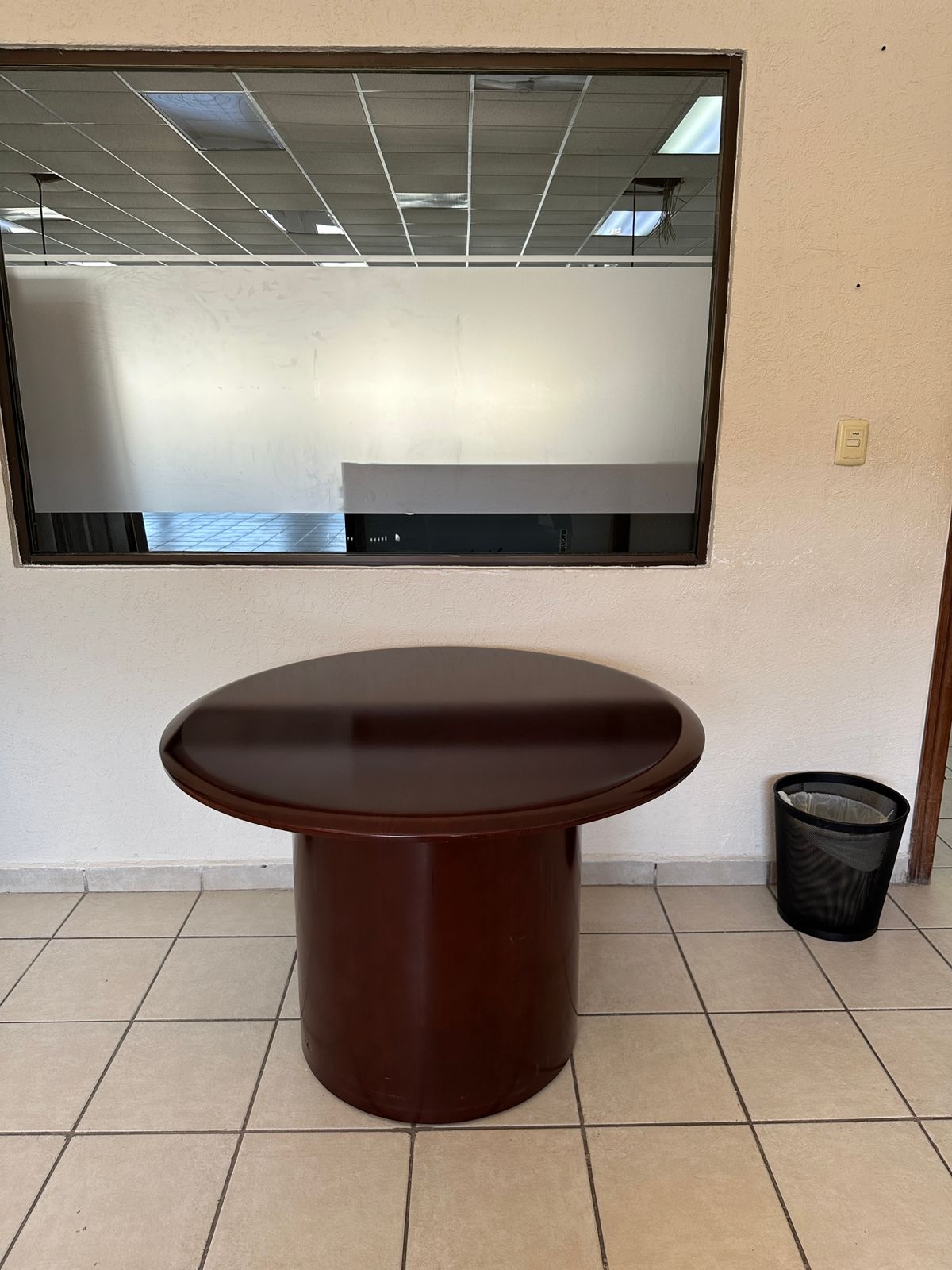 Escritorios de madera de segunda mano seminuevos