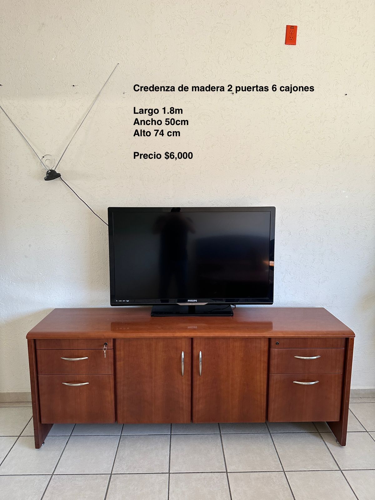 Escritorios de madera de segunda mano seminuevos