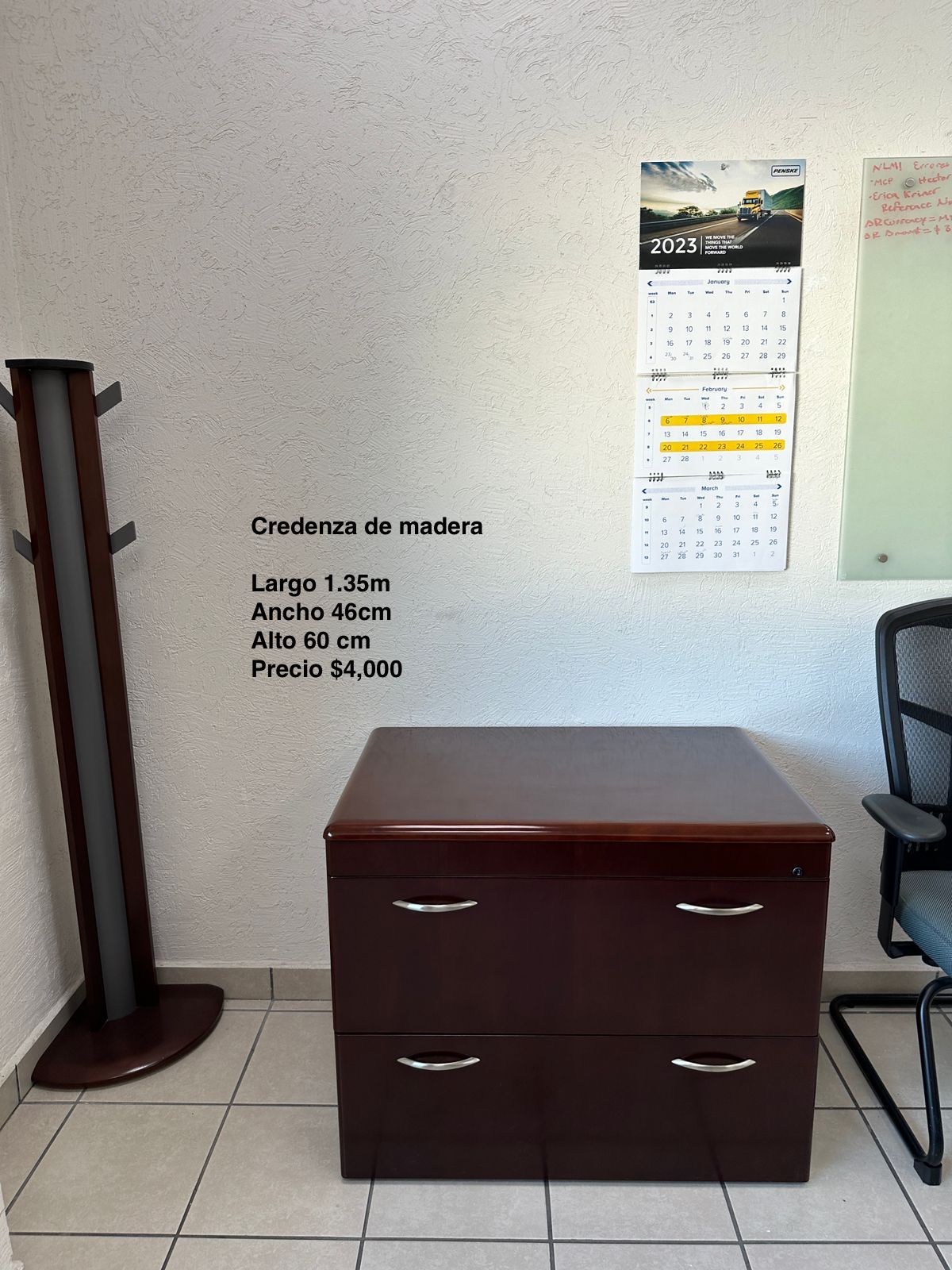 Escritorios de madera de segunda mano seminuevos