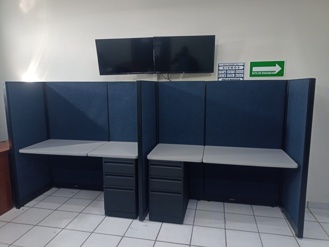 Módulos de trabajo escritorios seminuevos