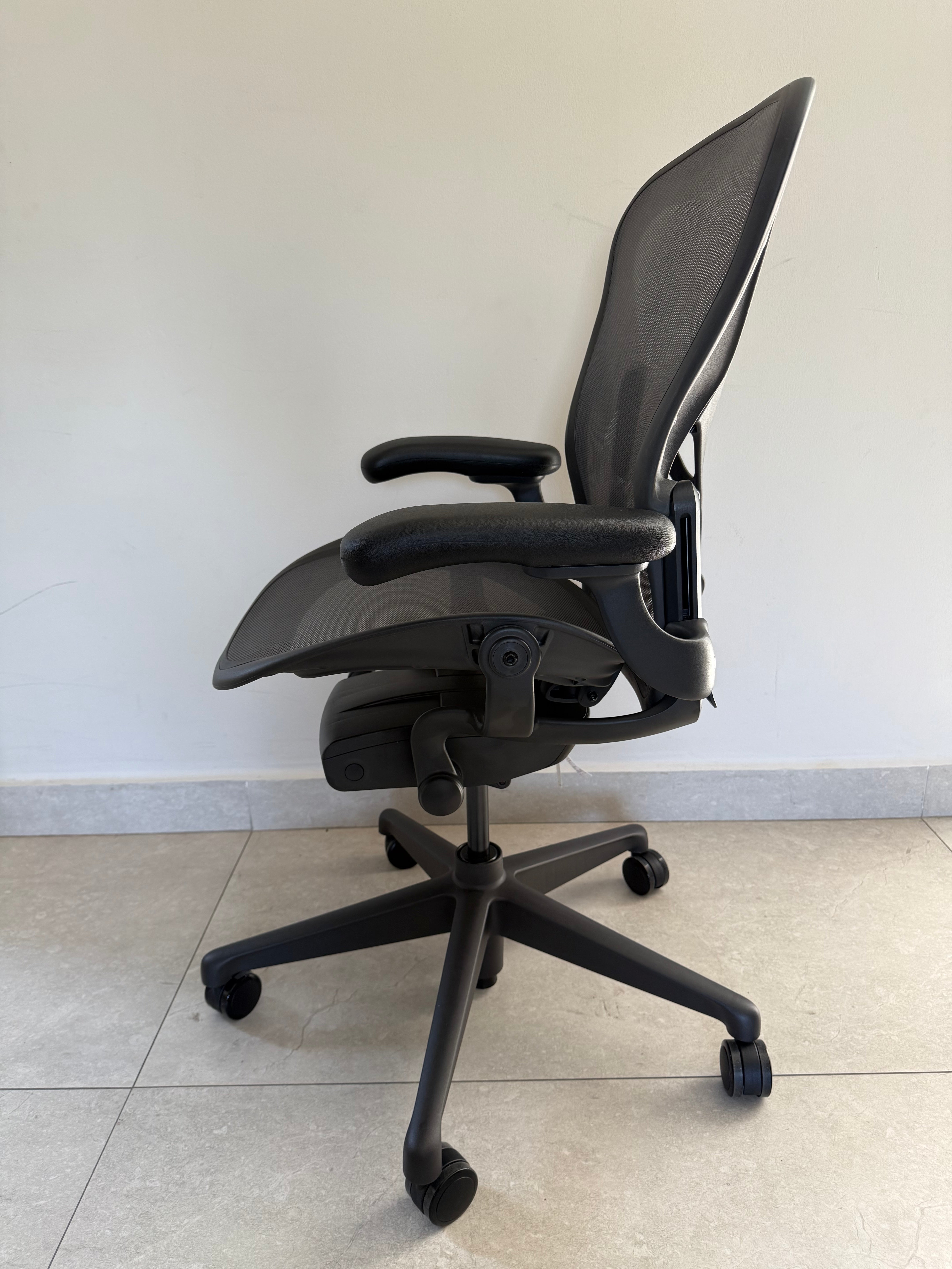 Detalle del respaldo Aeron Grafito PostureFit SL