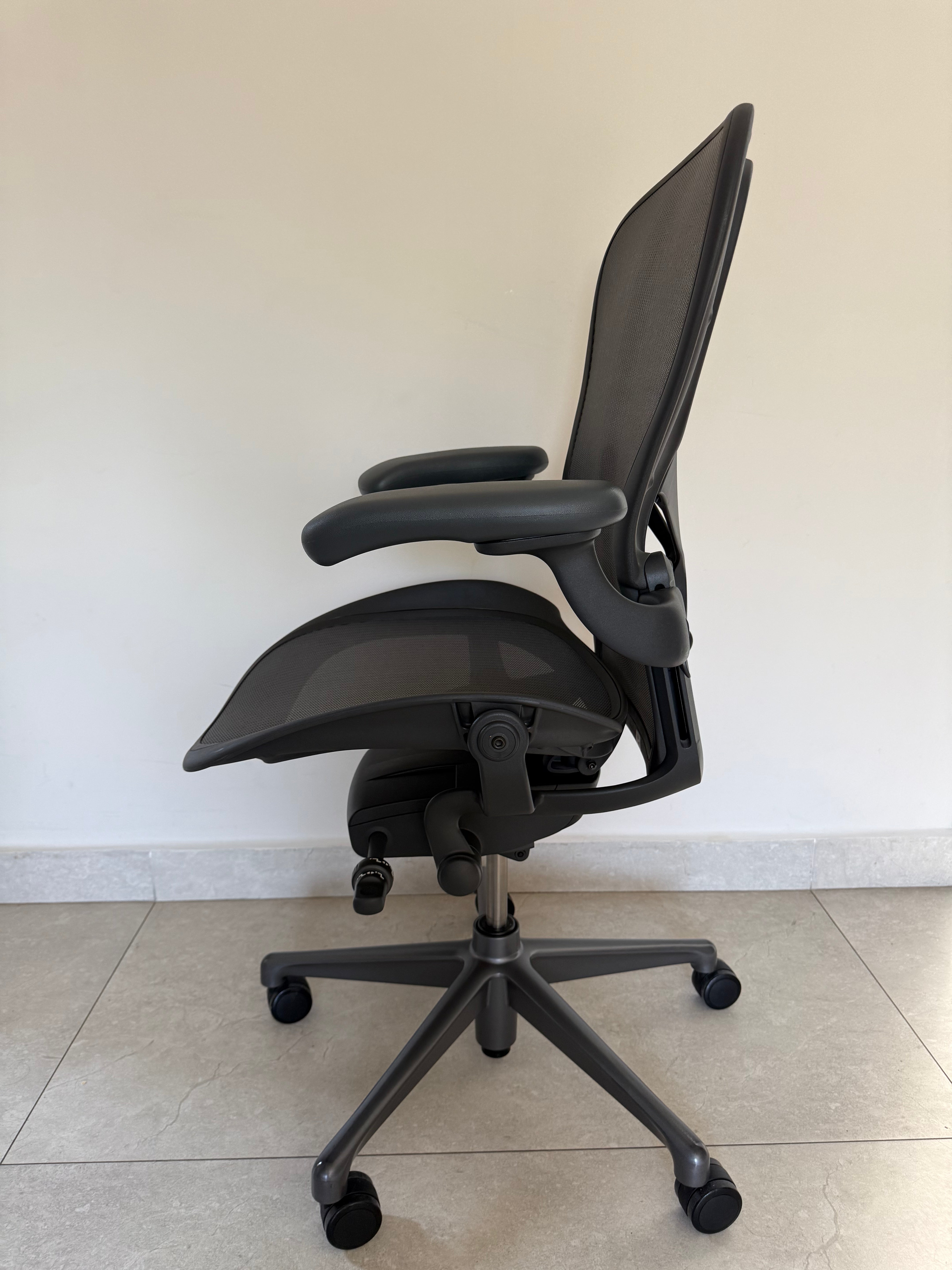 Detalle del respaldo con soporte lumbar