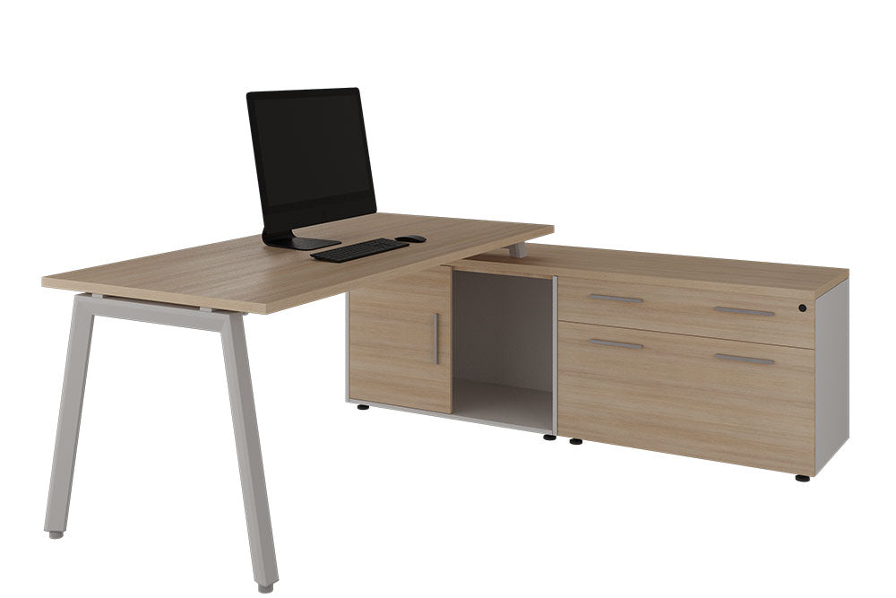 Conjunto Operativo Alpha con credenza lateral