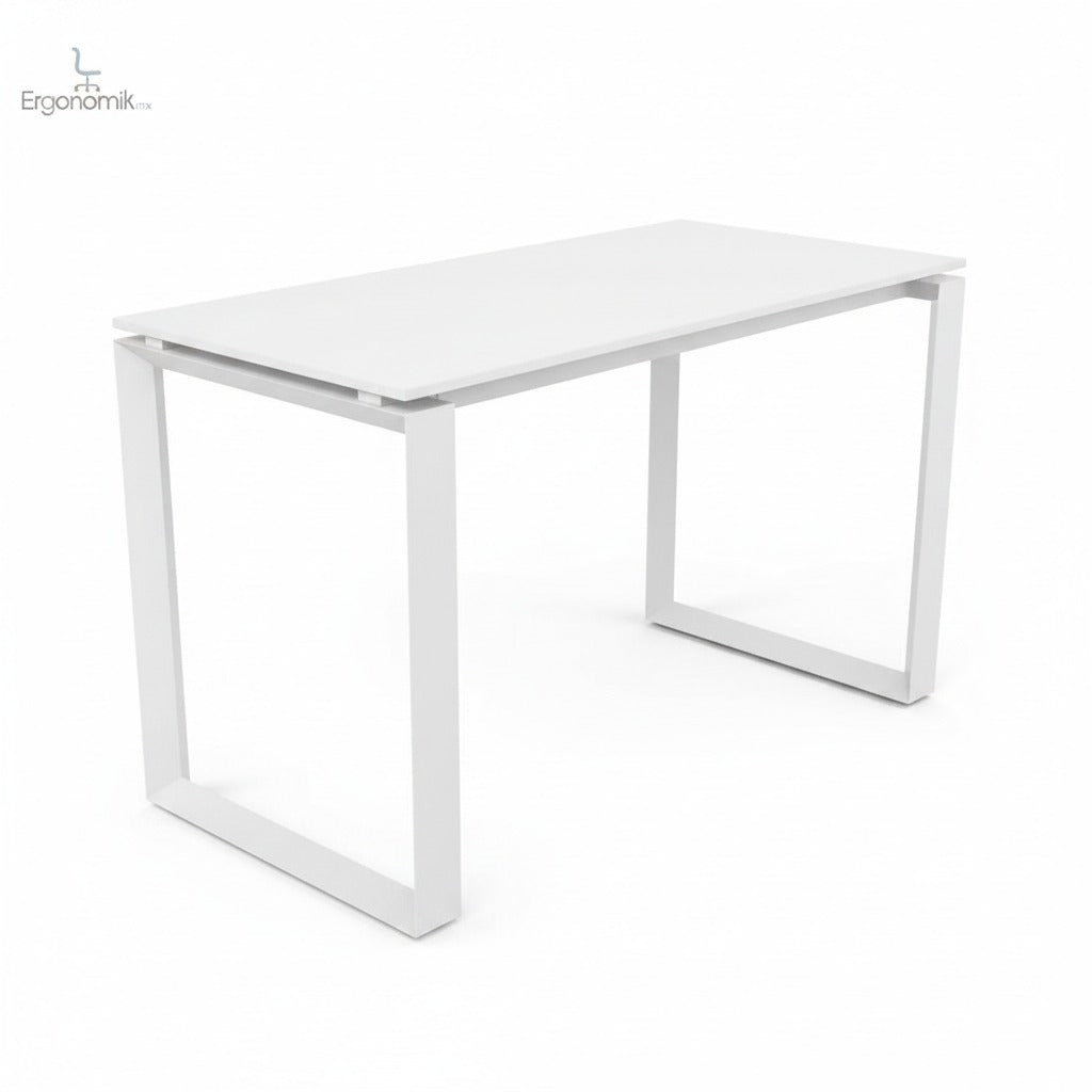 Escritorio Tri 120 x 60 cubierta blanca estructura blanca