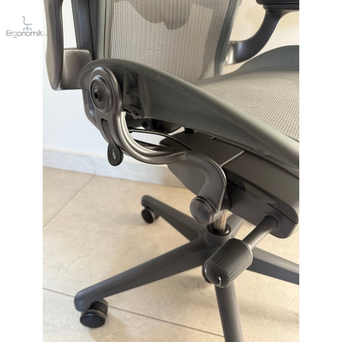 Silla Aeron Herman Miller Talla B Gris - Preowned - Ergonomik silla ergonomica Herman Miller