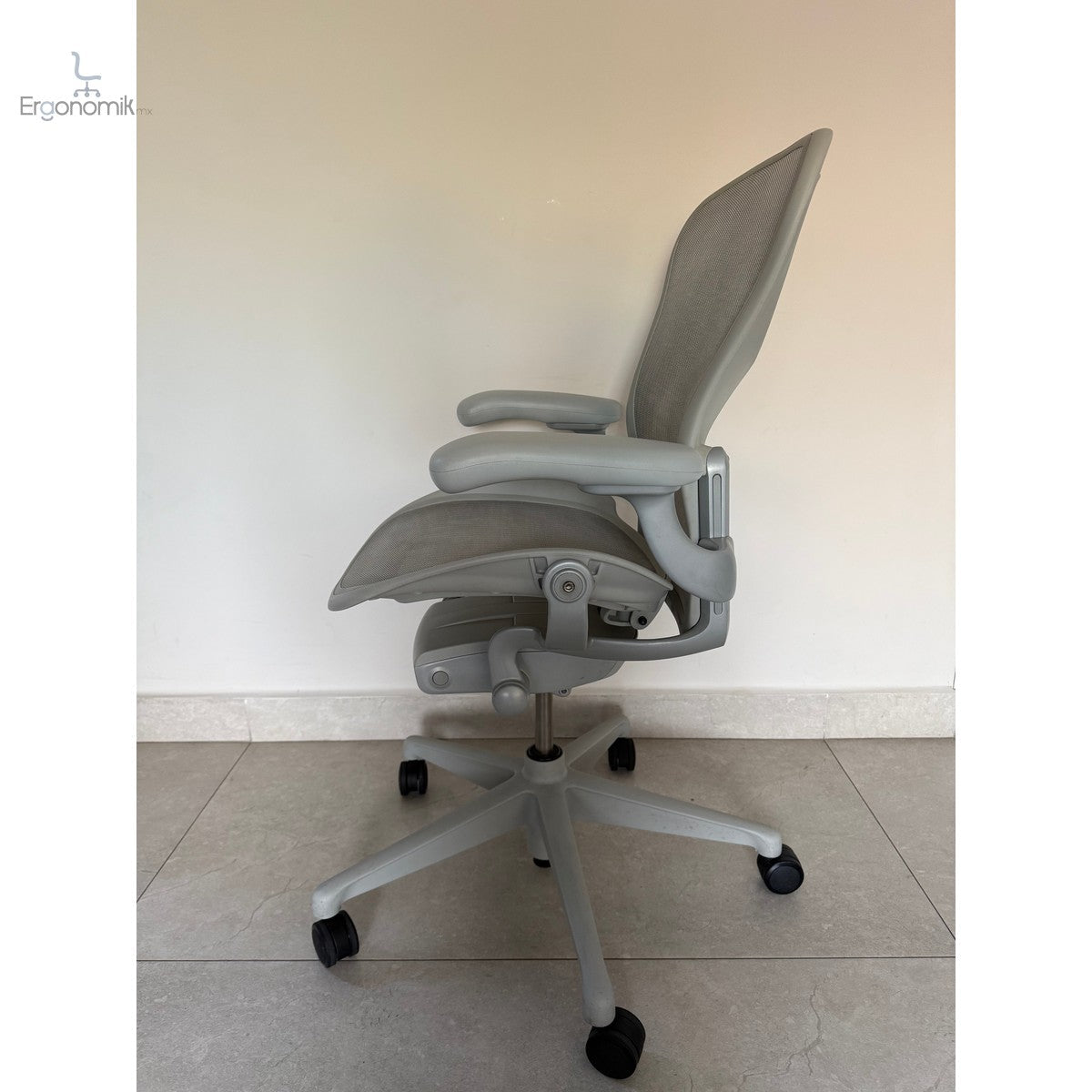 Silla Aeron Mineral Herman Miller - Preowned - Ergonomik silla ergonomica Herman Miller