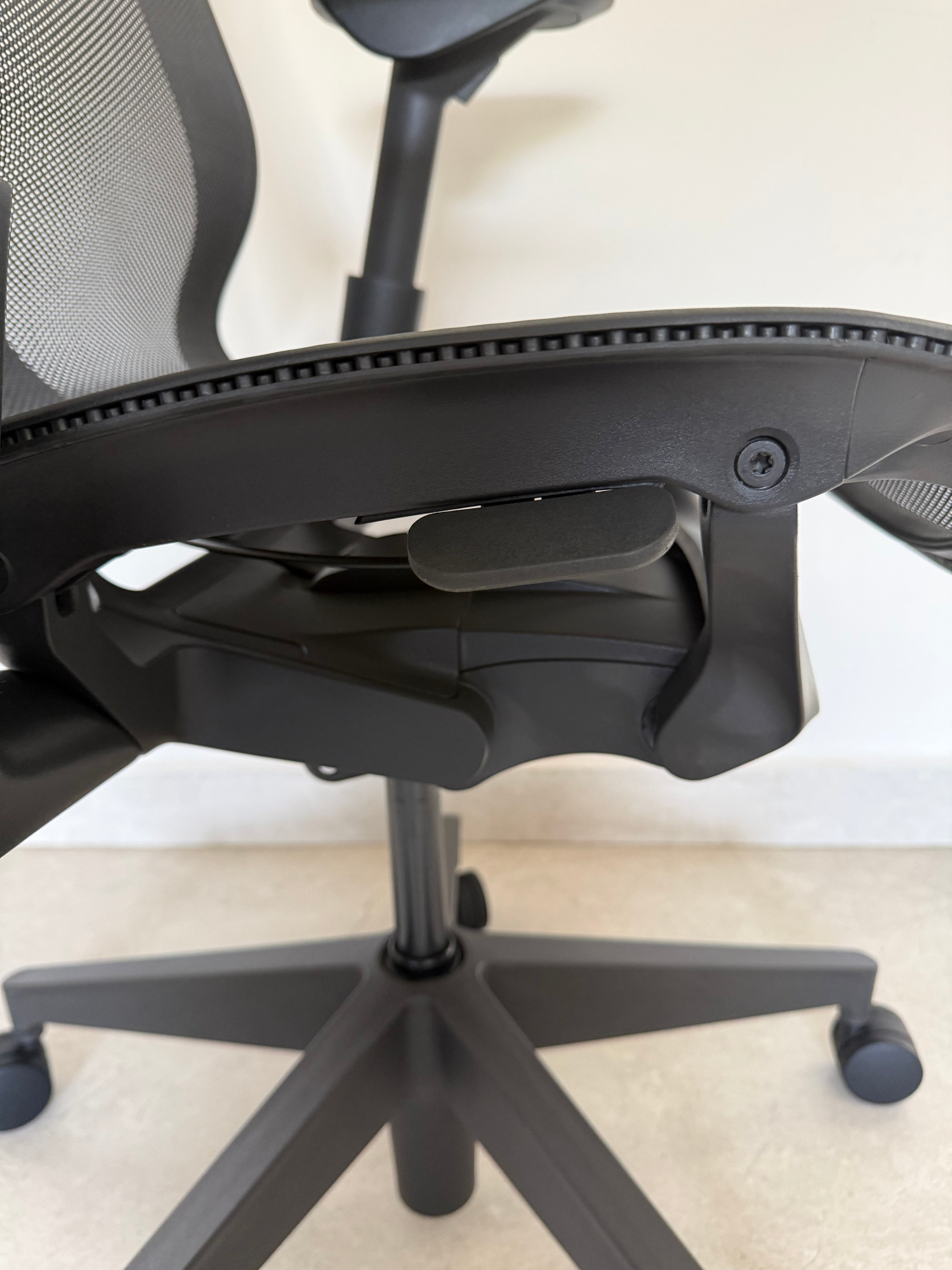 Silla Fabrizia usada en oficina o hogar