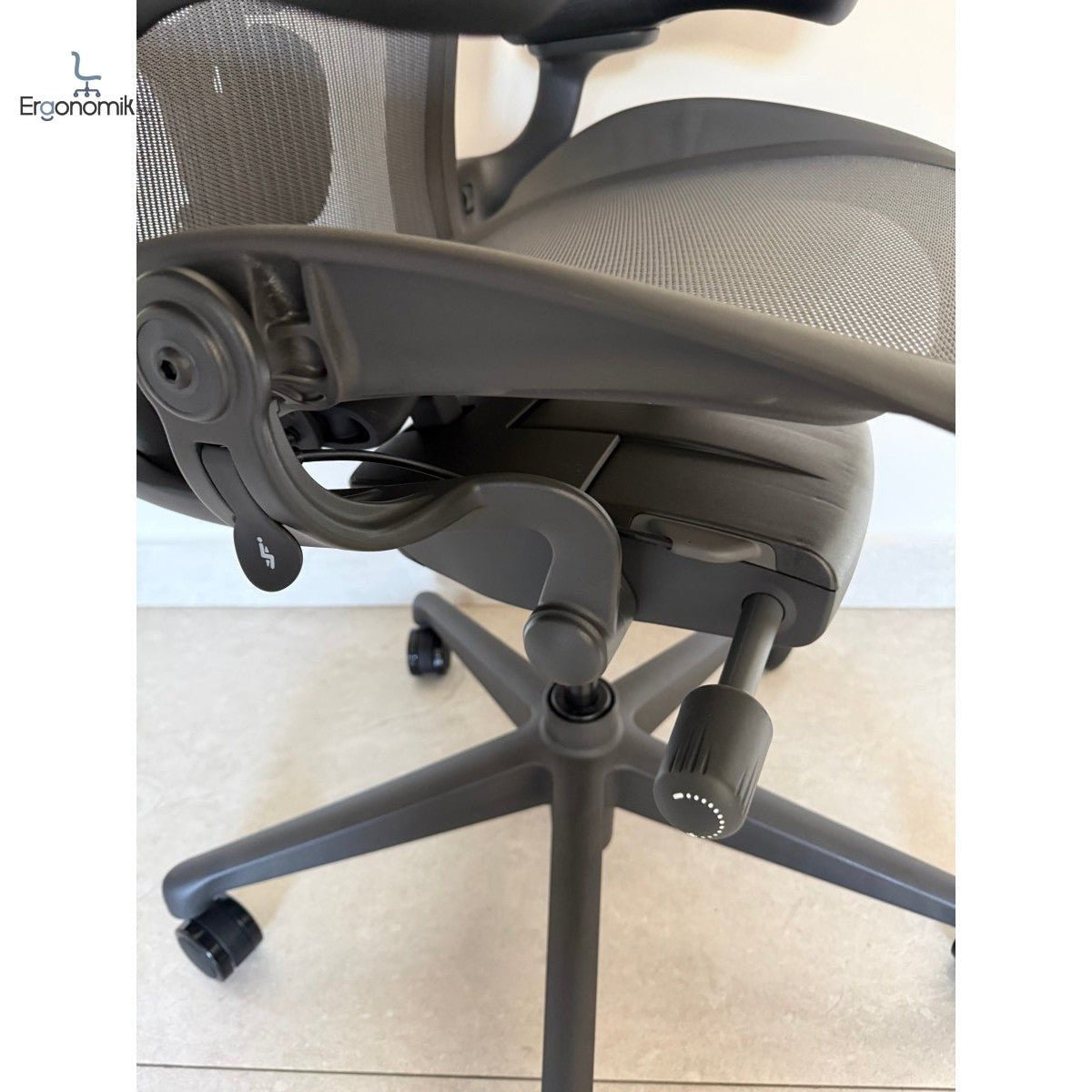 Silla Herman Miller Aeron B Grafito PostureFit Equipada - Nueva - Ergonomik silla ergonomica Herman Miller