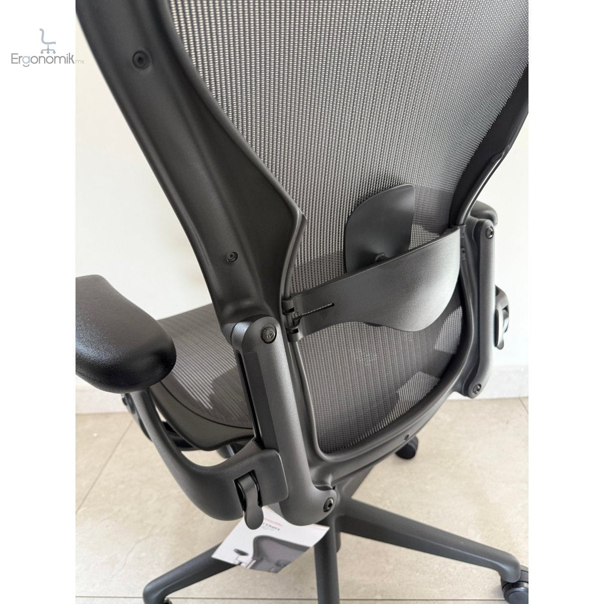 Silla Herman Miller Aeron Remastered Grafito talla B - Exhibición - Ergonomik silla ergonomica Herman Miller