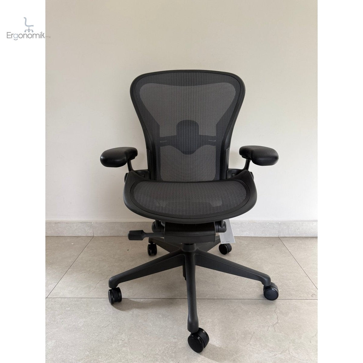 Silla Herman Miller Aeron Remastered Grafito talla B - Exhibición - Ergonomik silla ergonomica Herman Miller