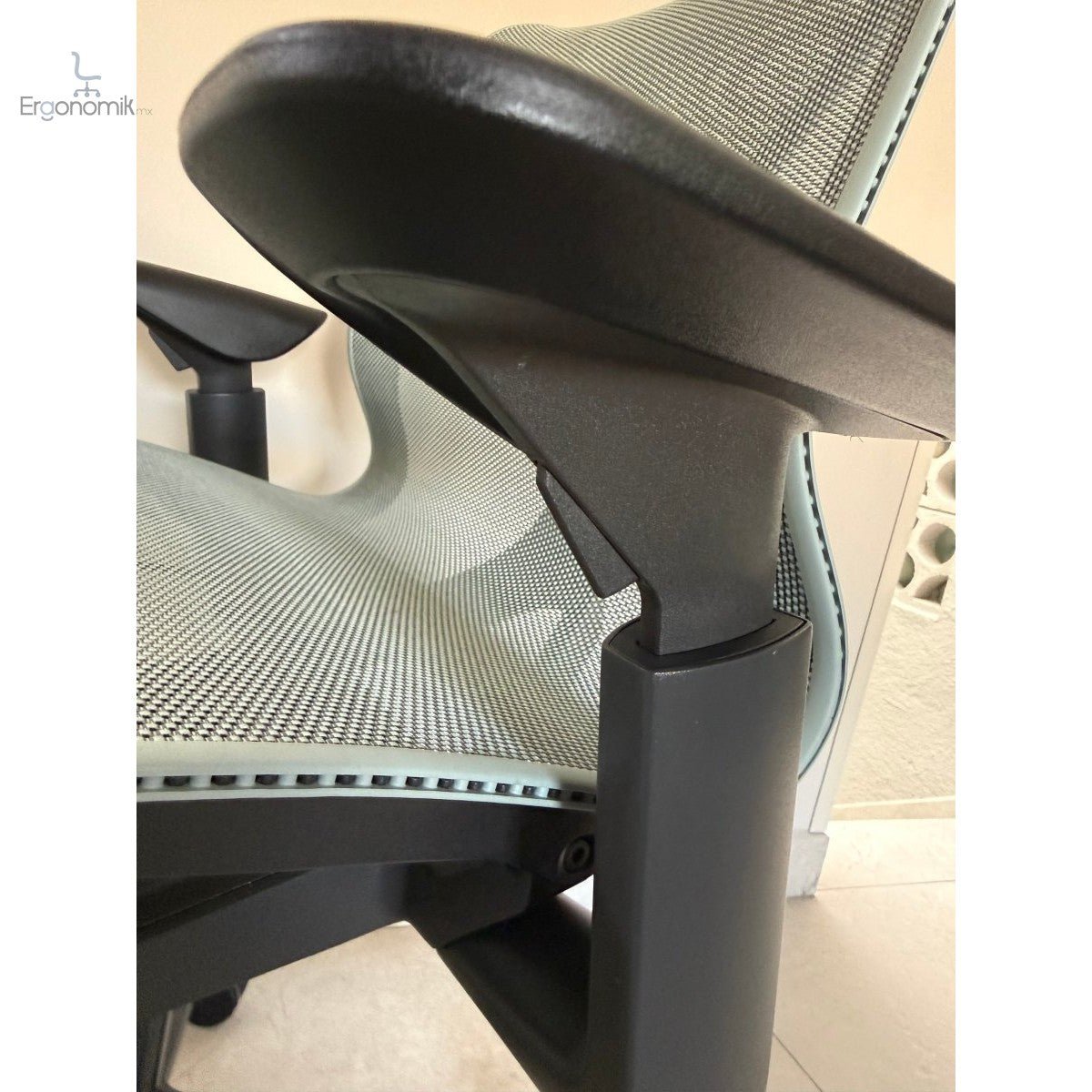 Silla Herman Miller Cosm Baja - Exhibición - Ergonomik silla ergonomica Herman Miller