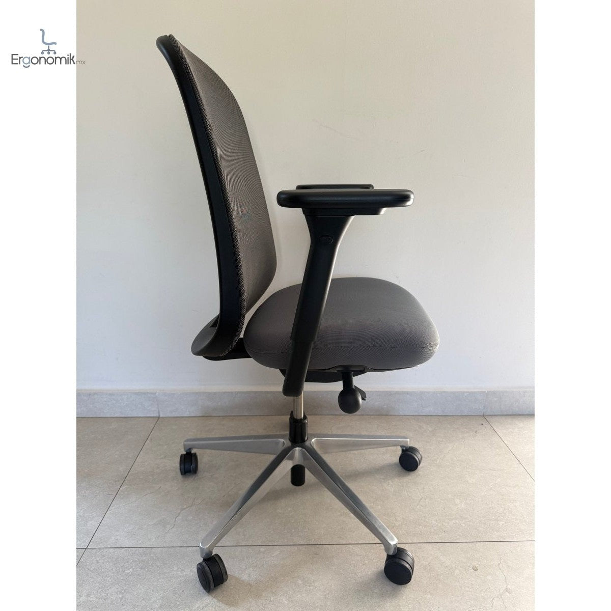 Silla Herman Miller Lino Gris Oscuro - Nueva - Ergonomik silla ergonomica Herman Miller