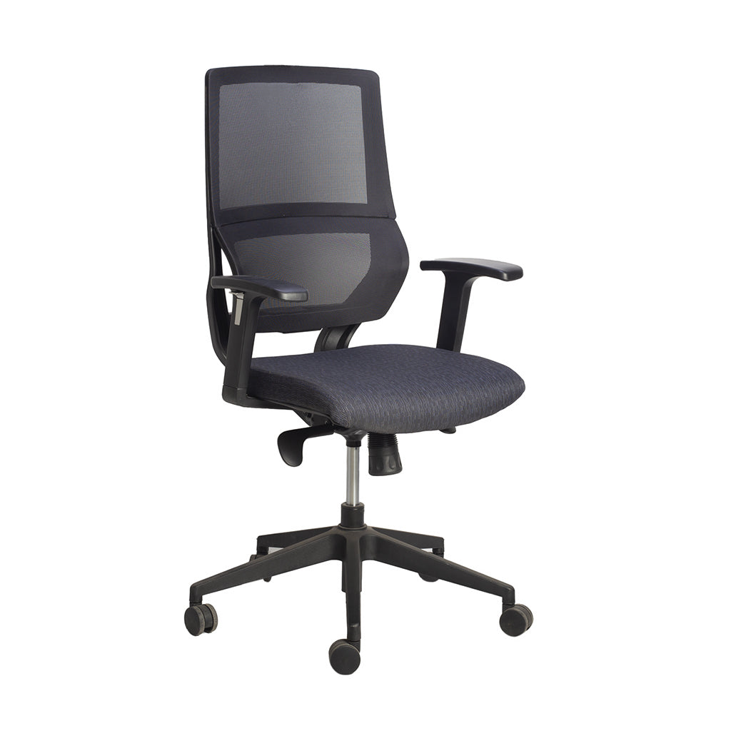 Vista frontal de la Silla Operativa 310 de Ergonomik