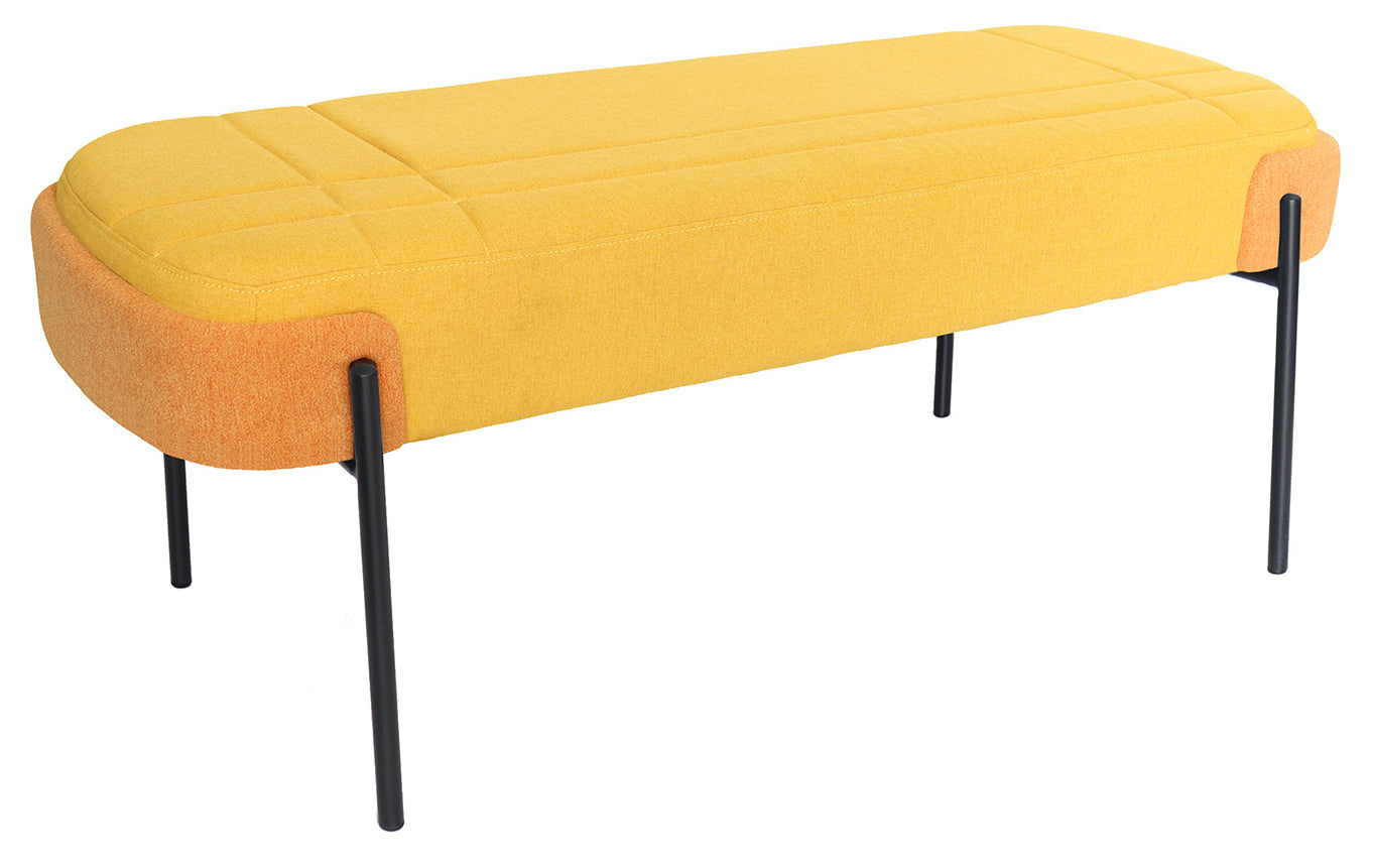 Vista frontal del Sillón Gubi 2 personas