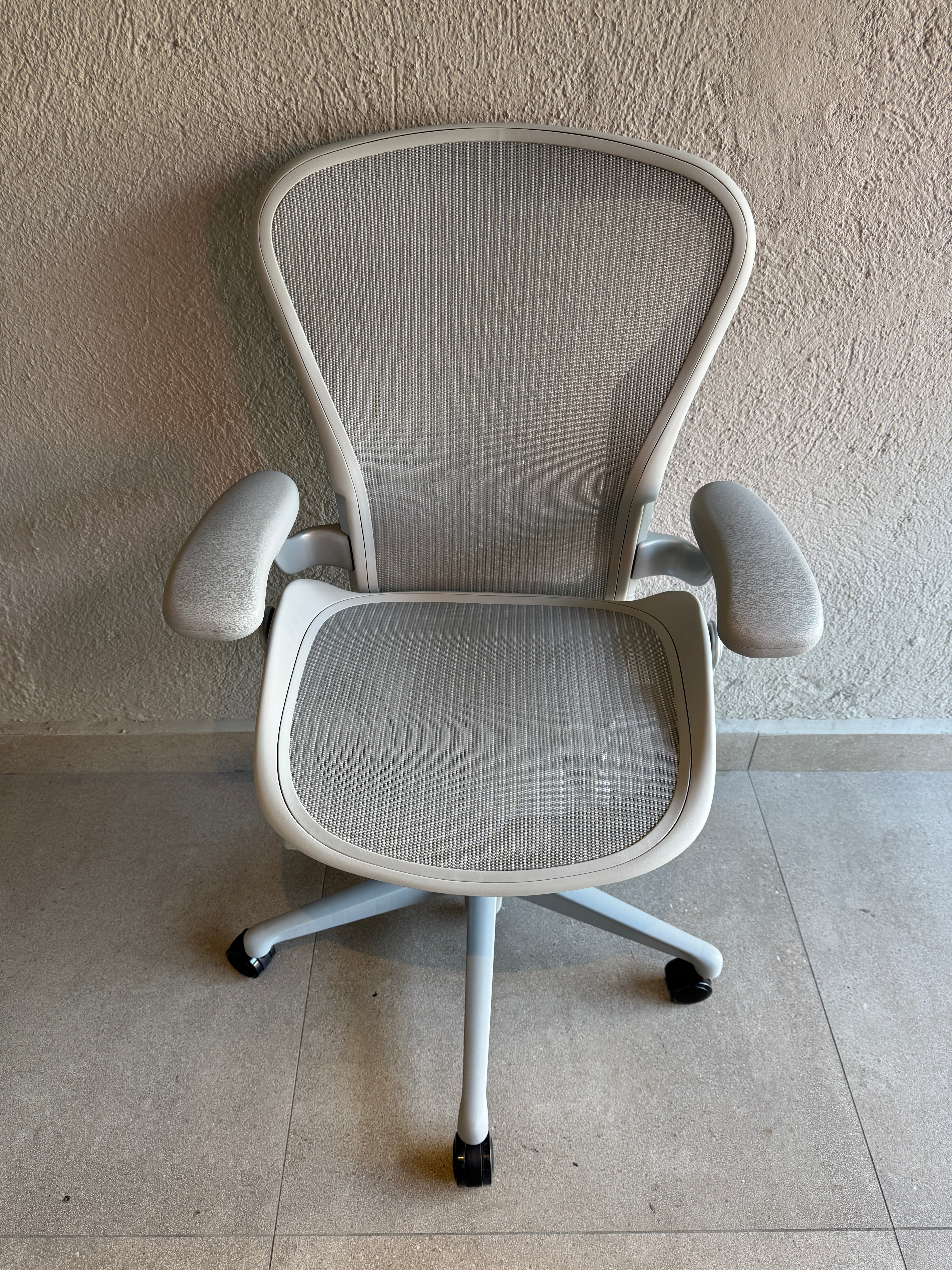 Silla Aeron Herman Miller Nueva de exhibición