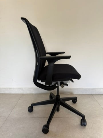 Silla Steelcase Think V2 -  Preowned