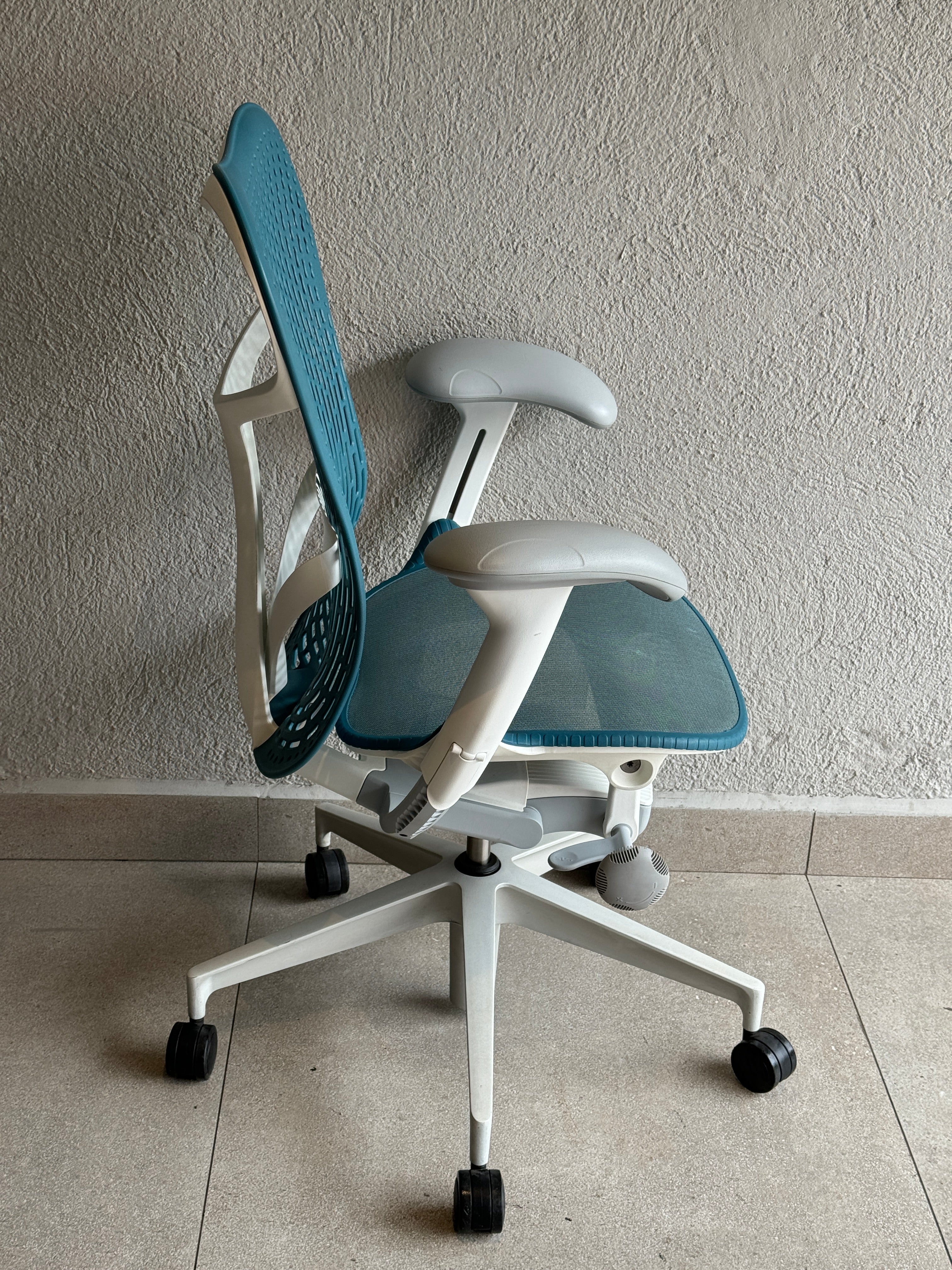 Mirra 2 color turquesa - Preowned