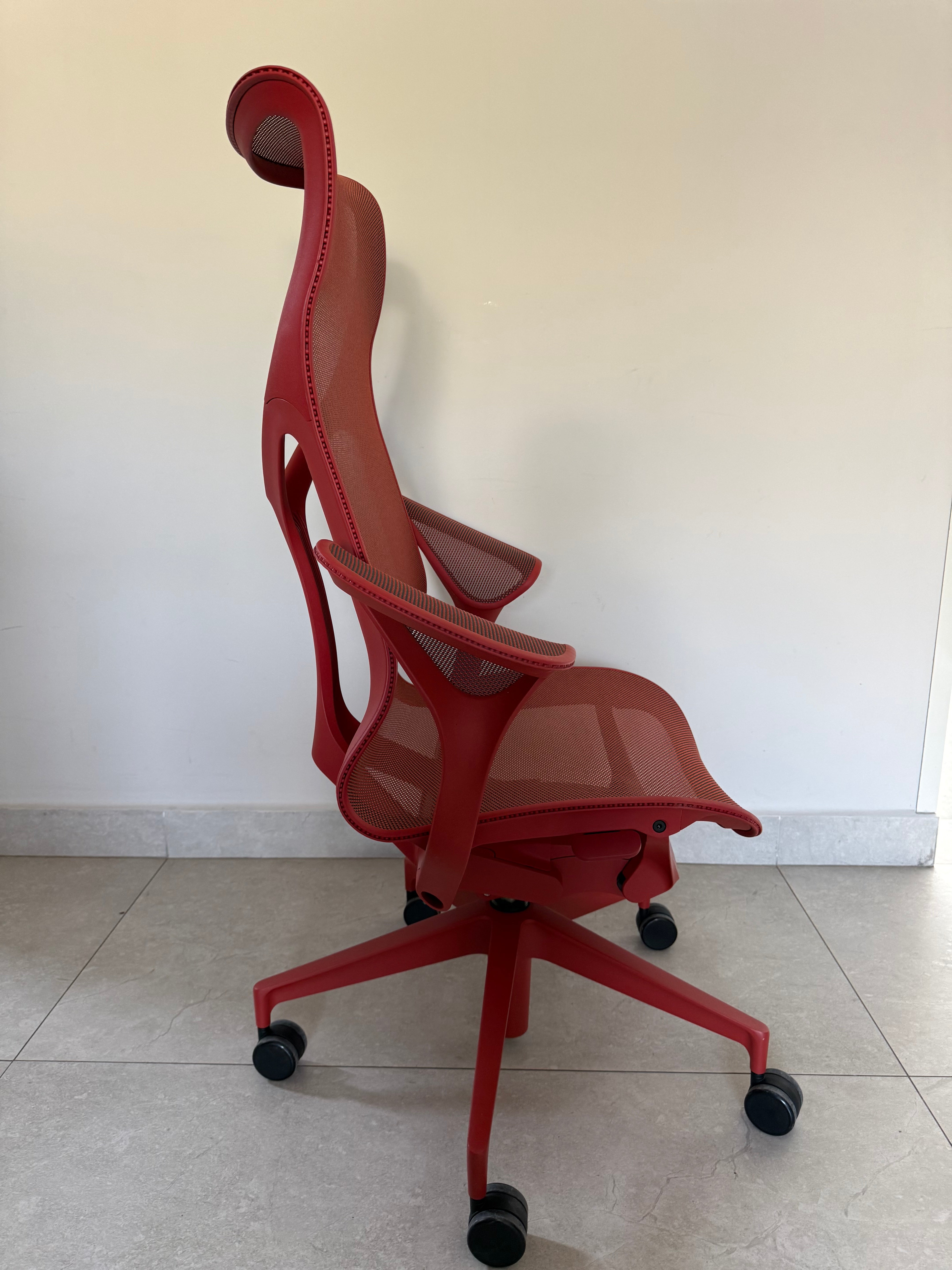Silla Cosm Alta Brazo Leaf Canyon Herman Miller - Preowned