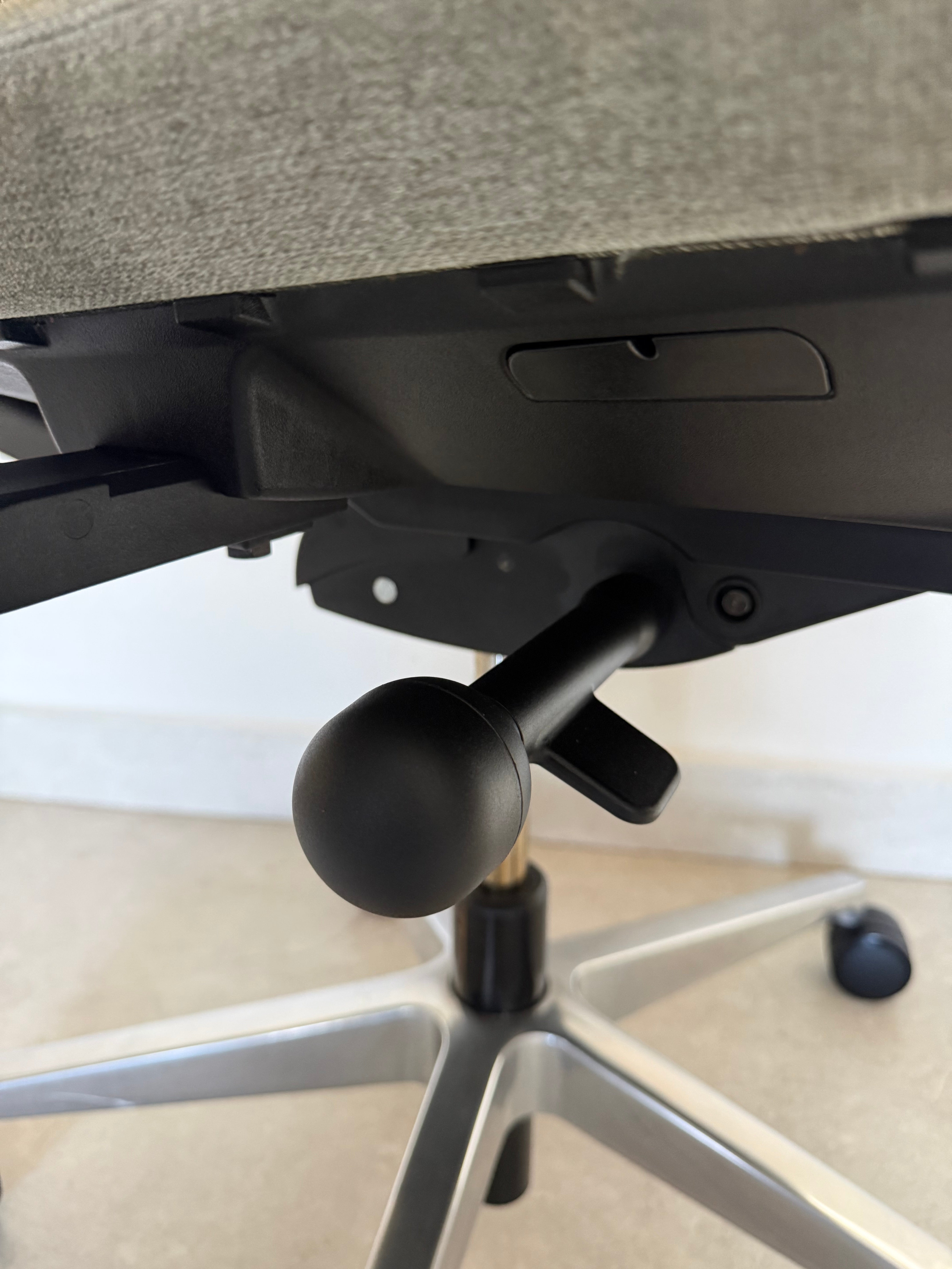 Silla Verus Acolchada Herman Miller - Preowned