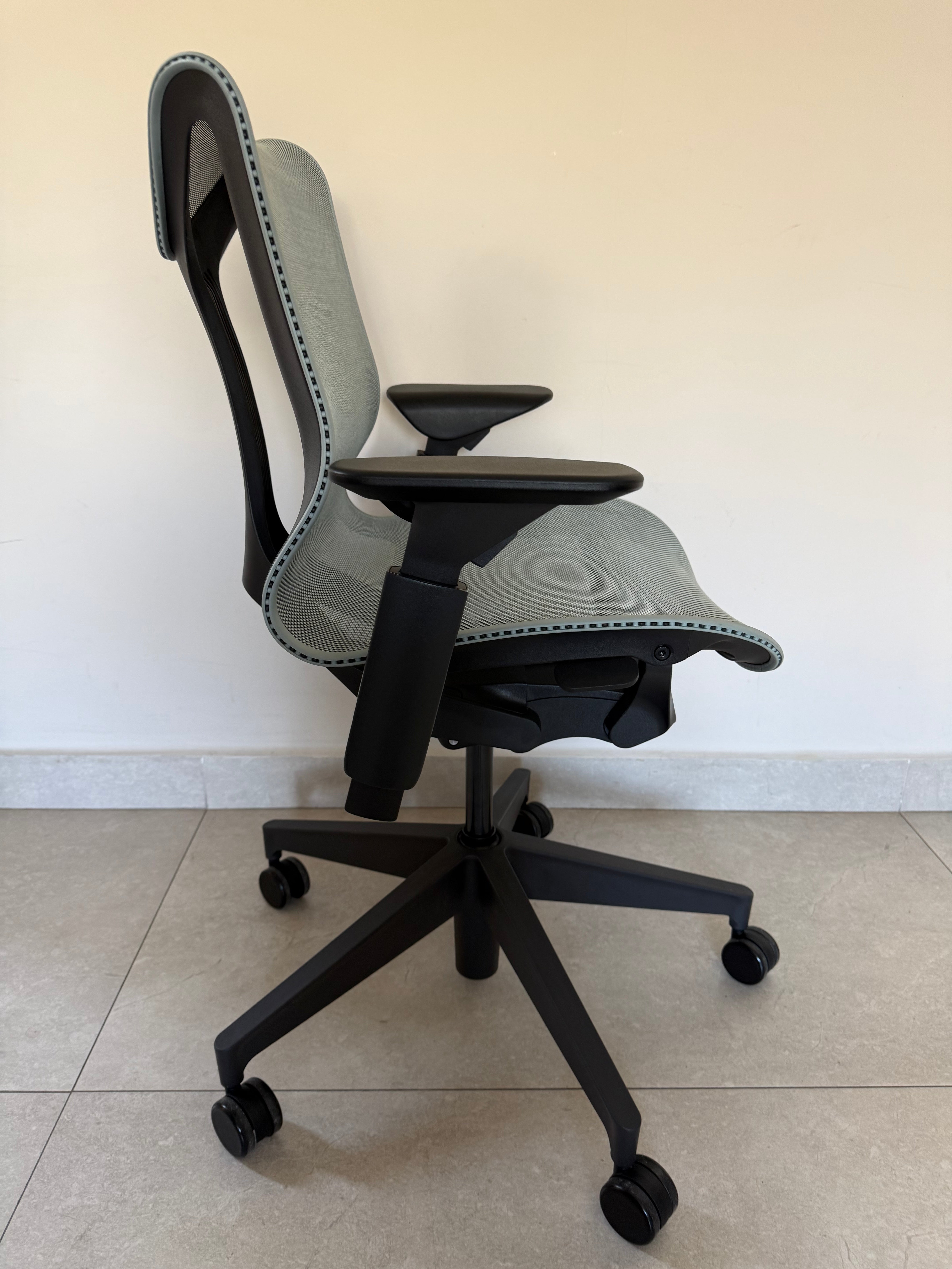 Silla Cosm Baja - Herman Miller