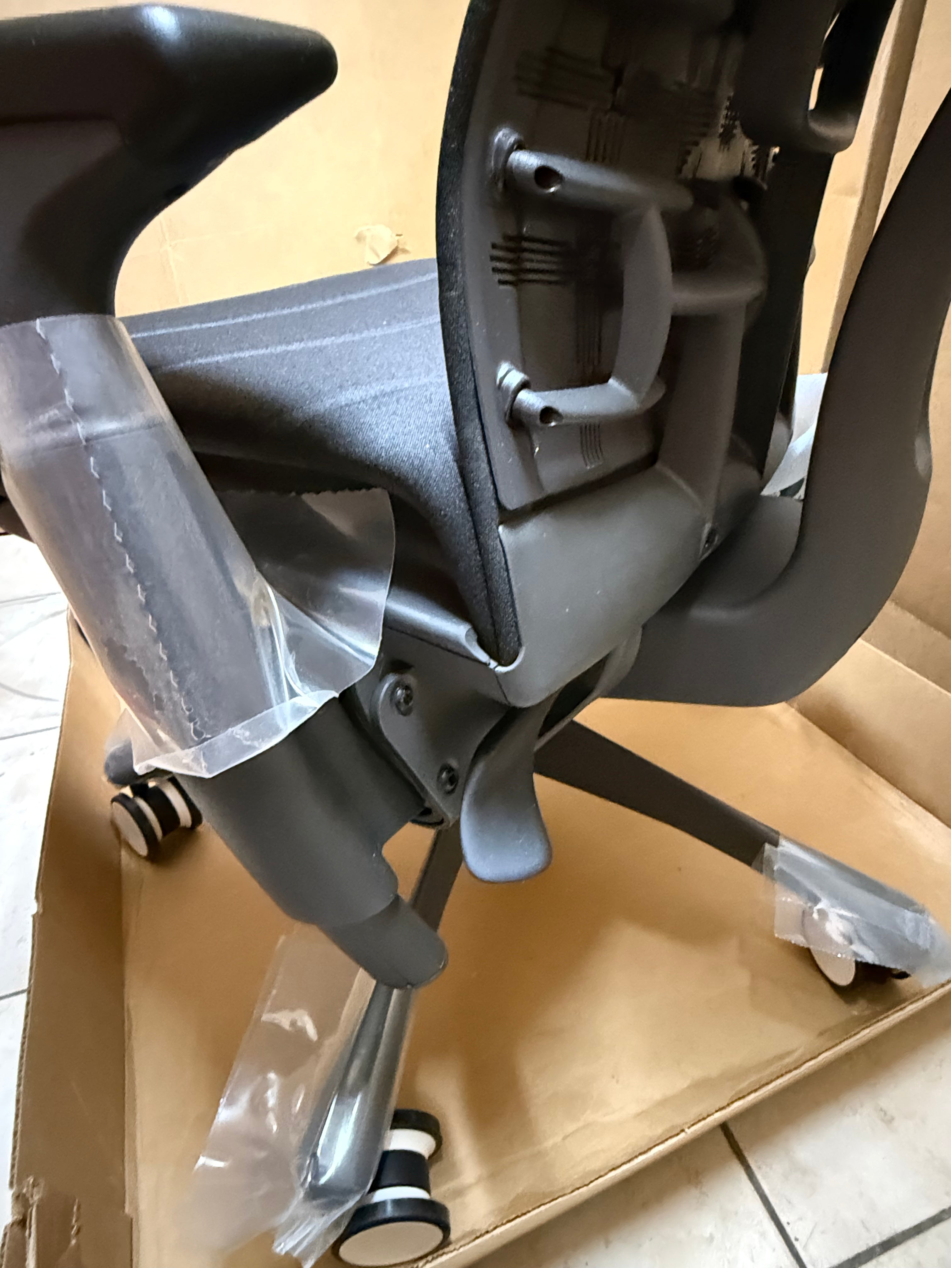 Embody Logitech - Herman Miller Nueva