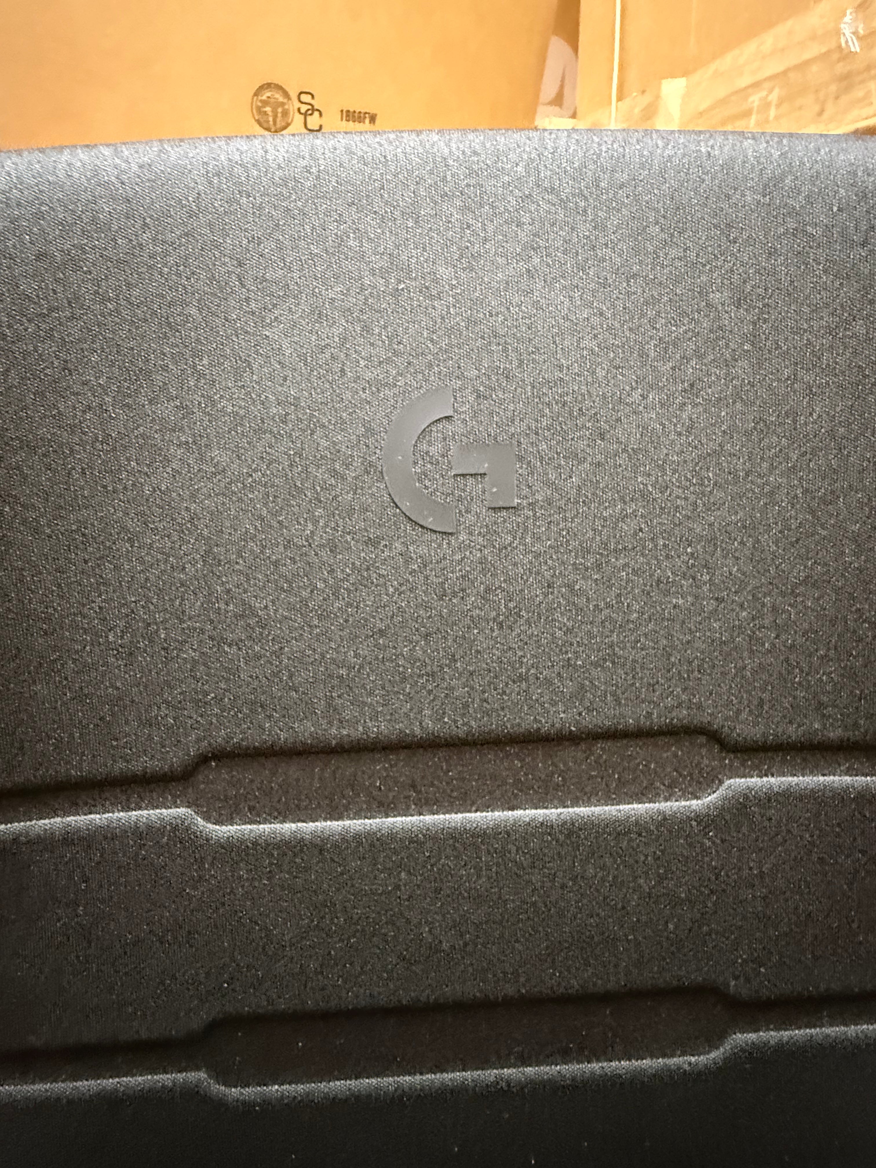 Embody Logitech - Herman Miller Nueva