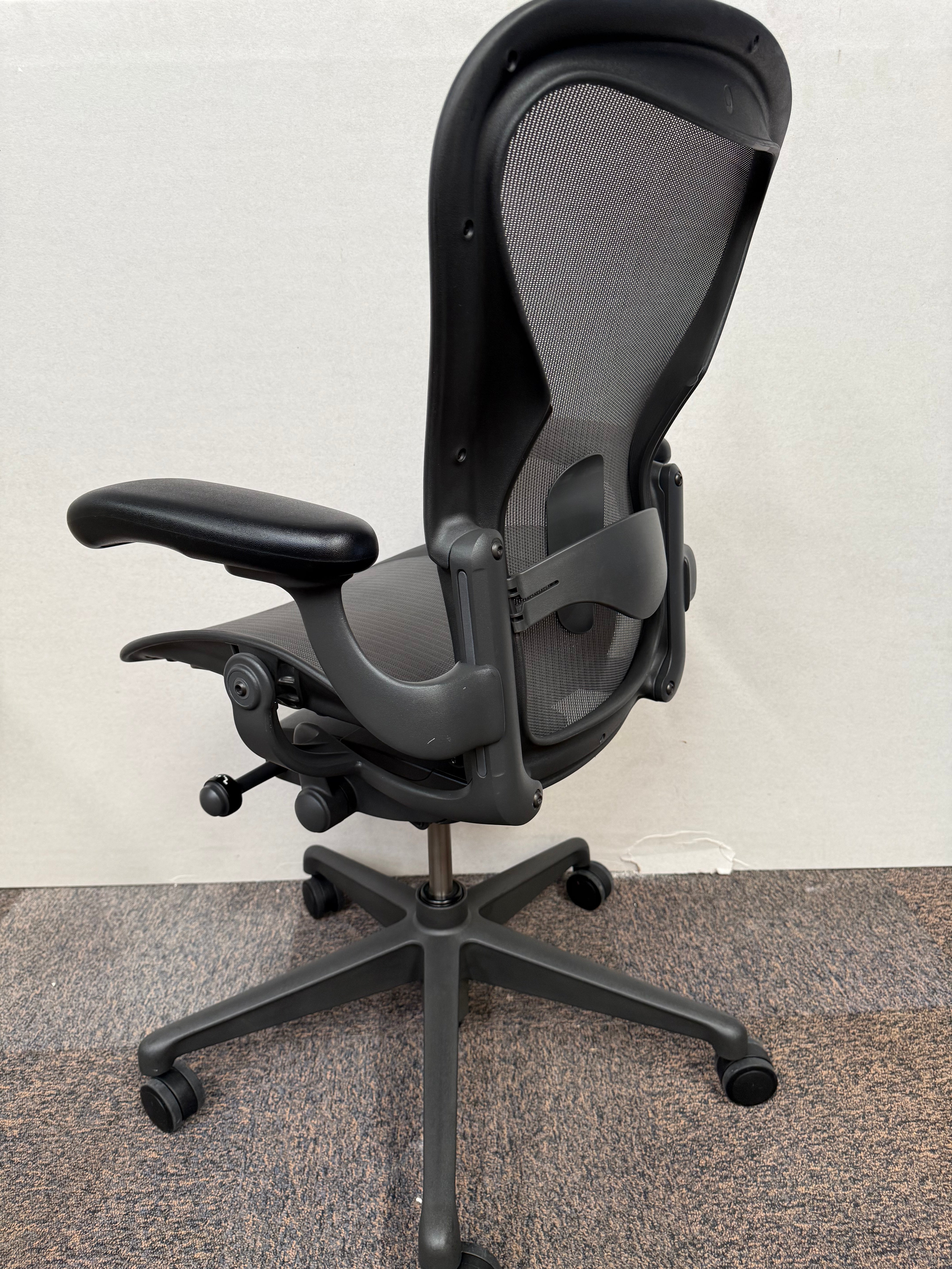 Silla Aeron Herman Miller Talla B con Bloqueo - Preowned