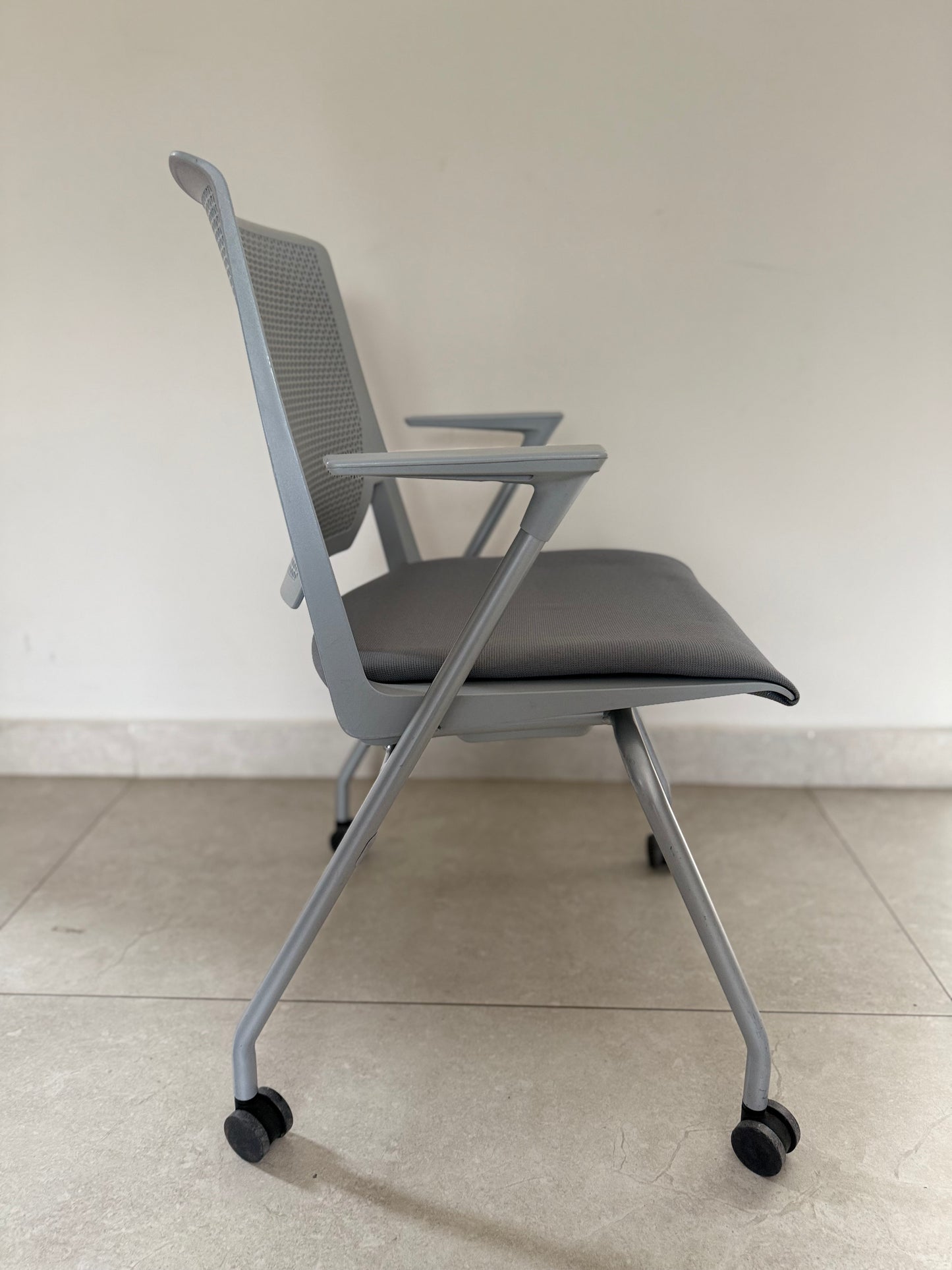 Silla Haworth Very - Preowned