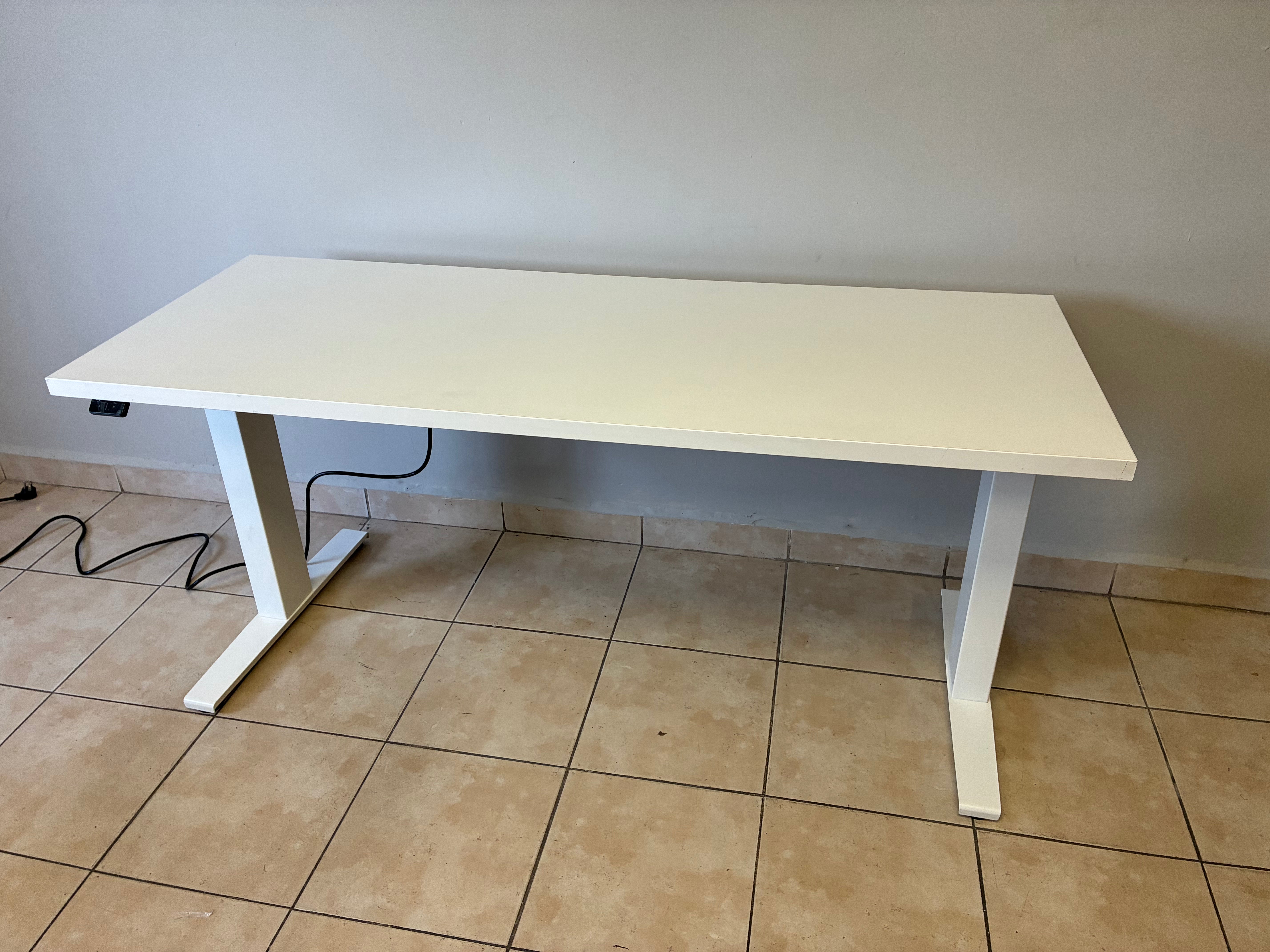 Escritorio Altura Ajustable Blanco Herman Miller