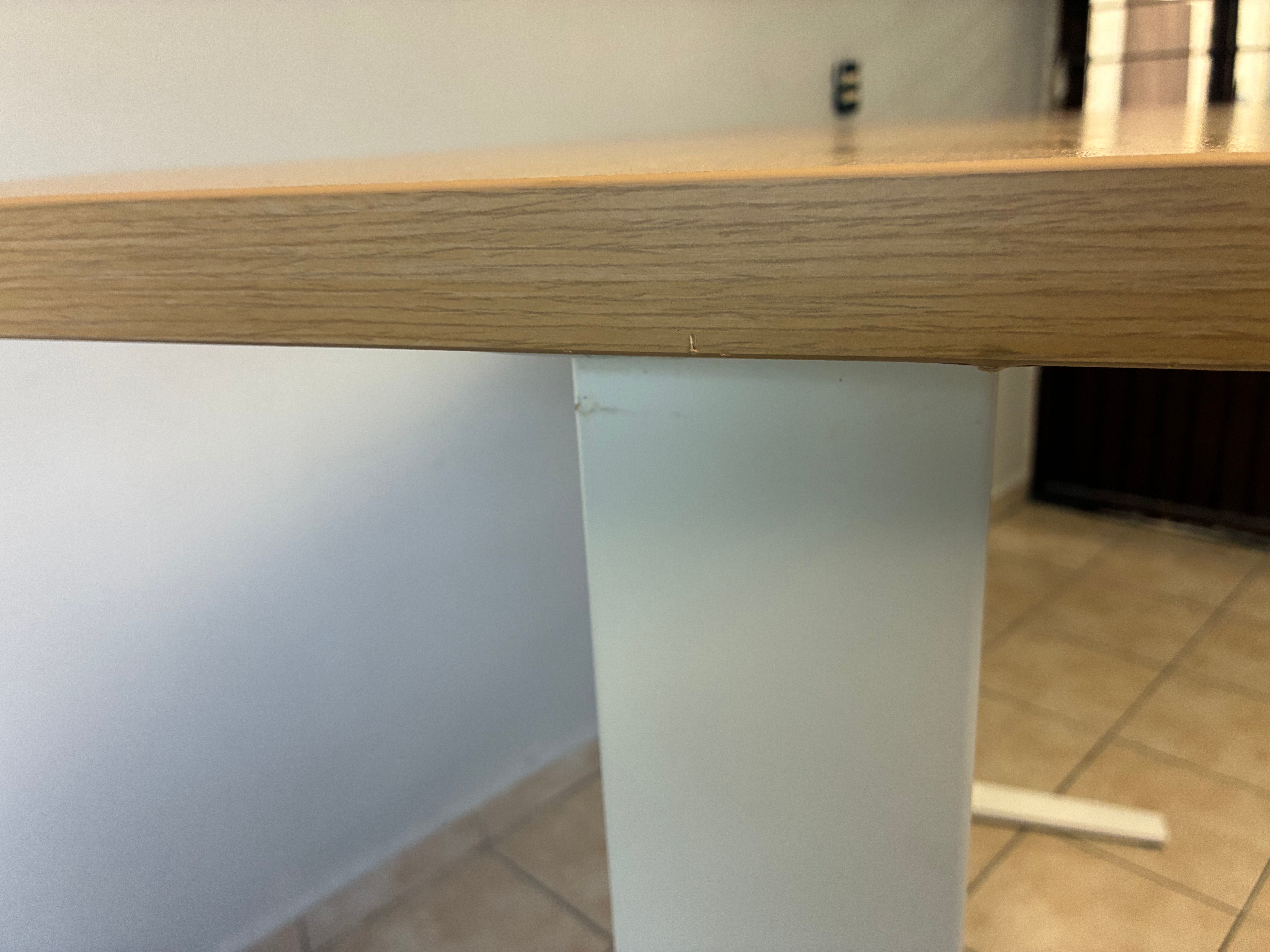 Escritorio Altura Ajustable Beige Herman Miller